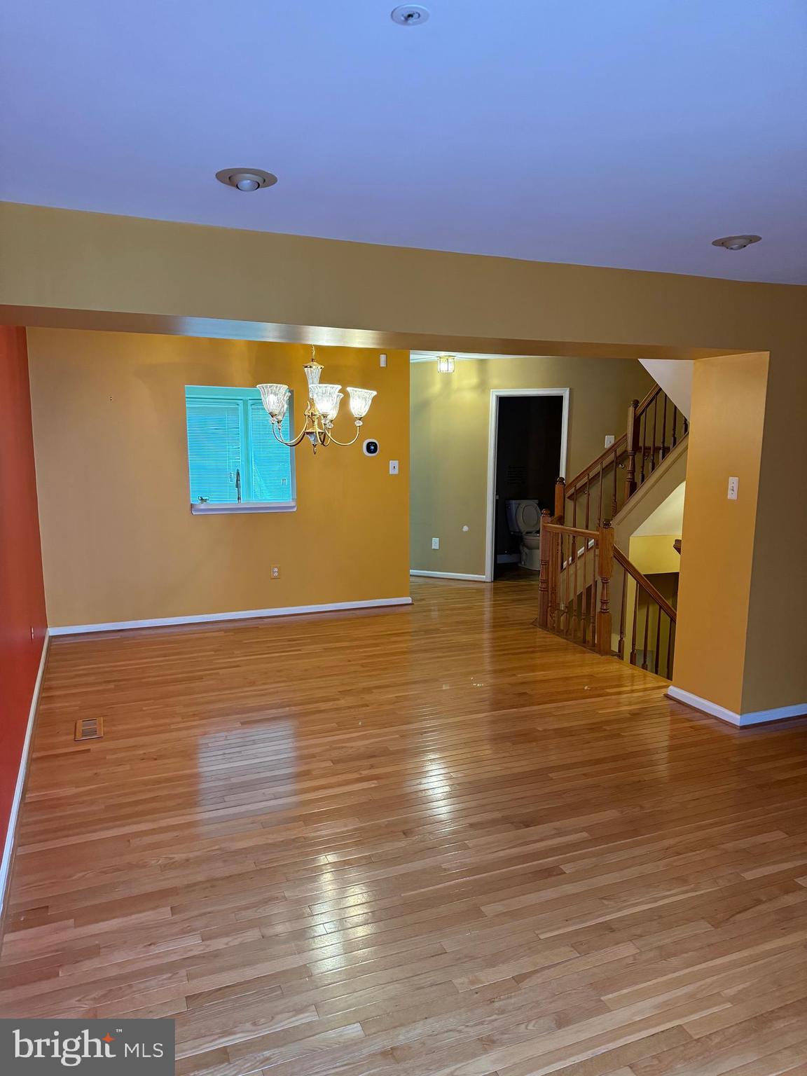 RUSSETT - Residential