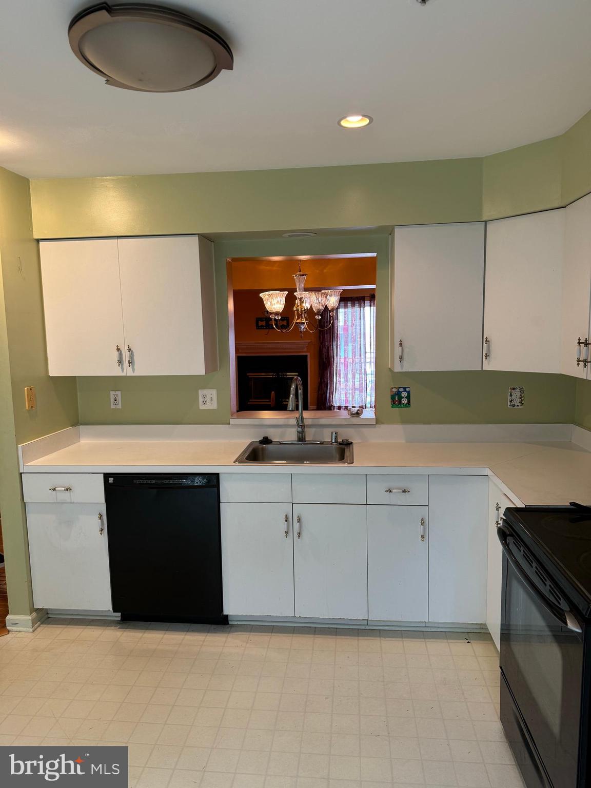 RUSSETT - Residential