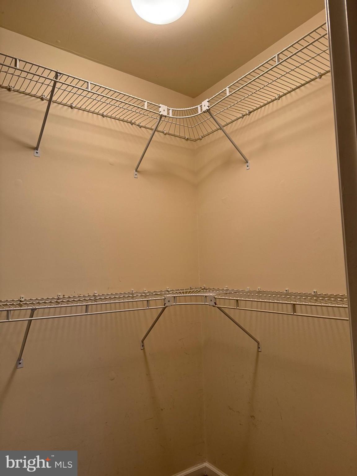 RUSSETT - Residential