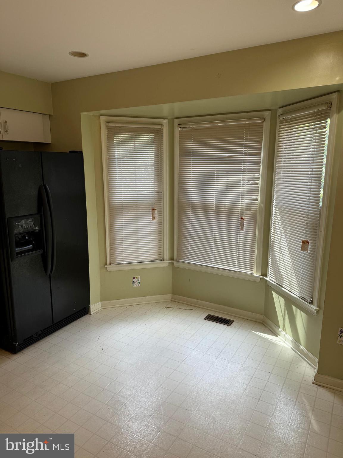 RUSSETT - Residential