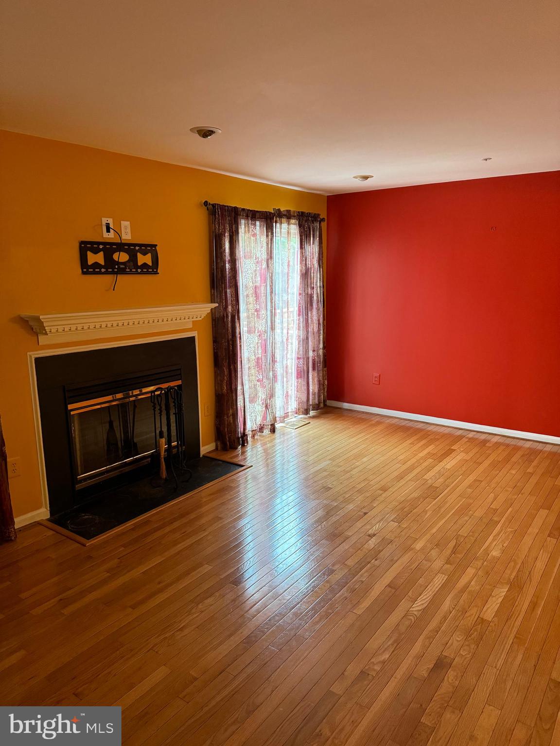 RUSSETT - Residential