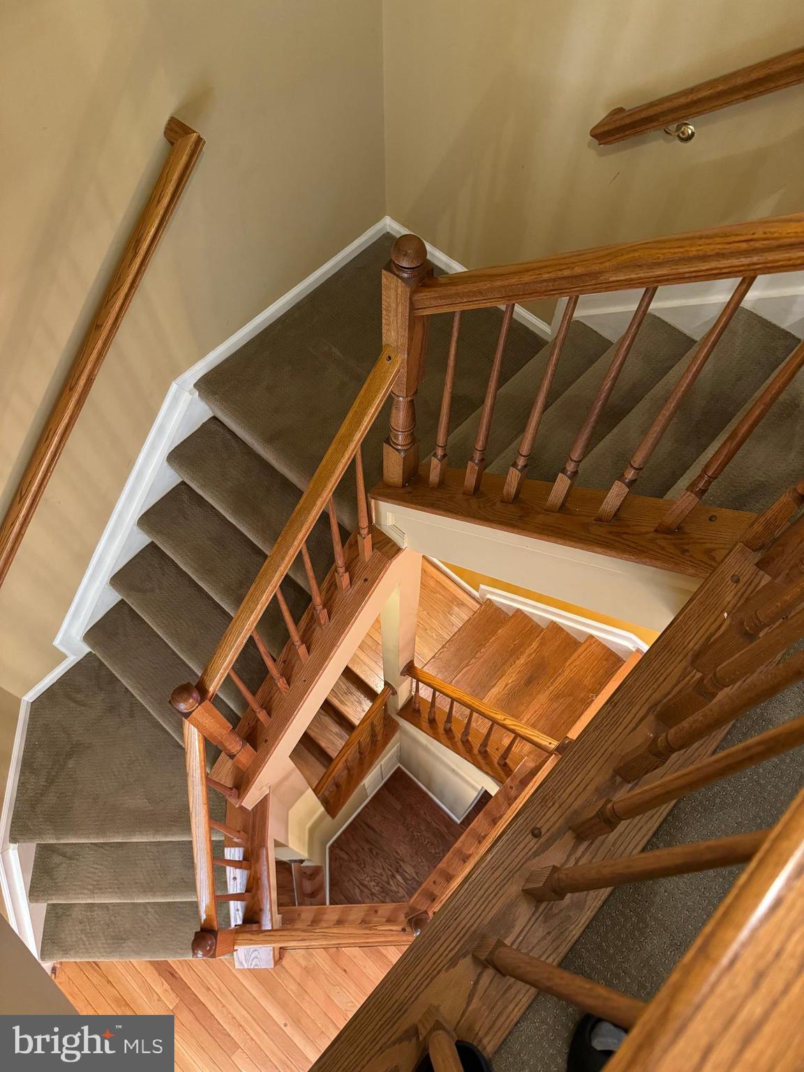 RUSSETT - Residential