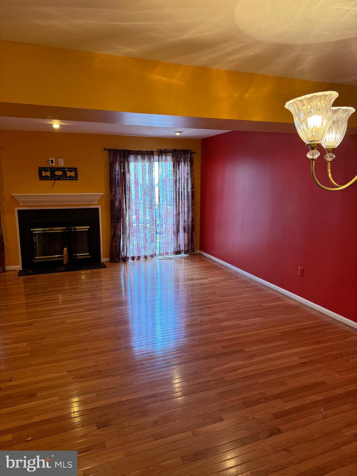 RUSSETT - Residential