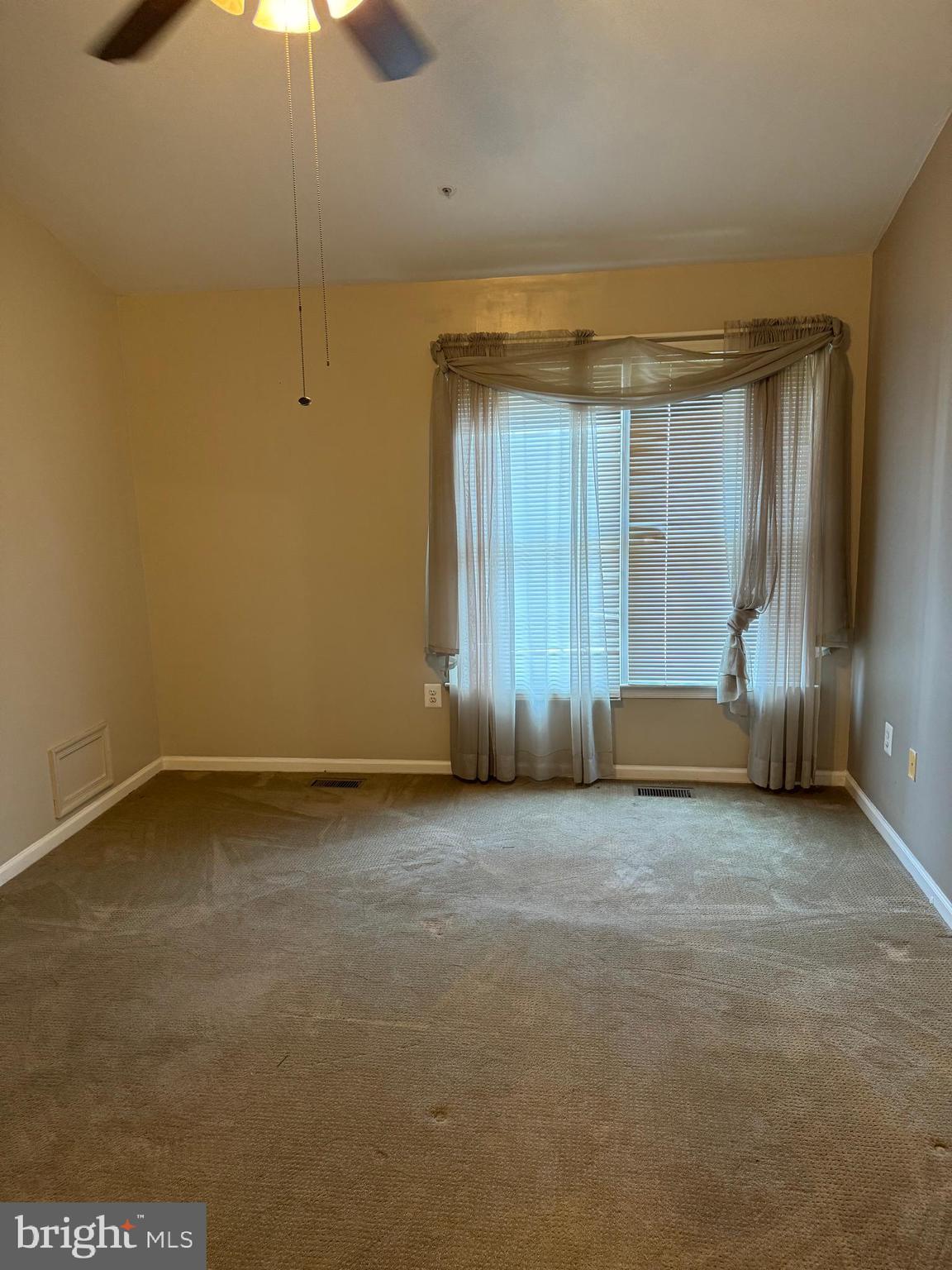 RUSSETT - Residential