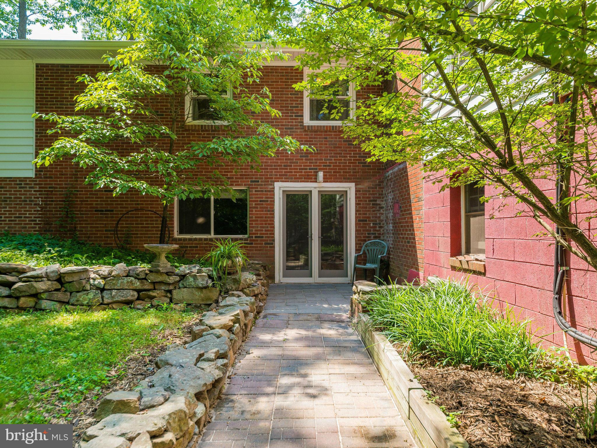 CHAPEL HILL - Residential