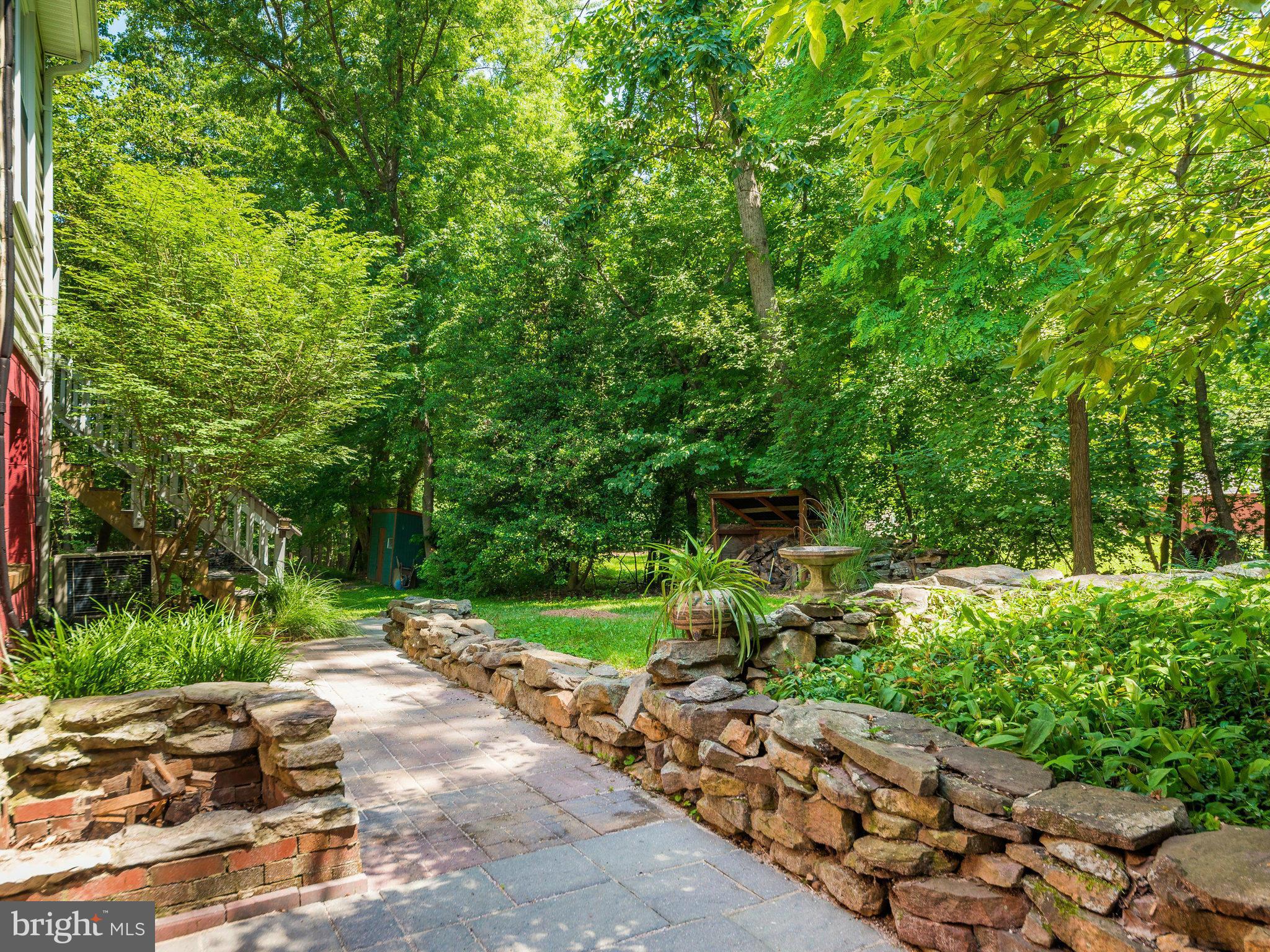 CHAPEL HILL - Residential