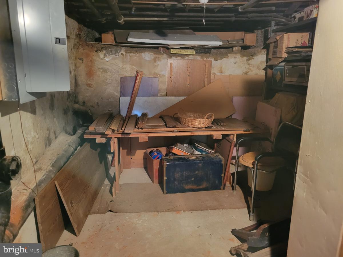 WEST PASSYUNK - Residential