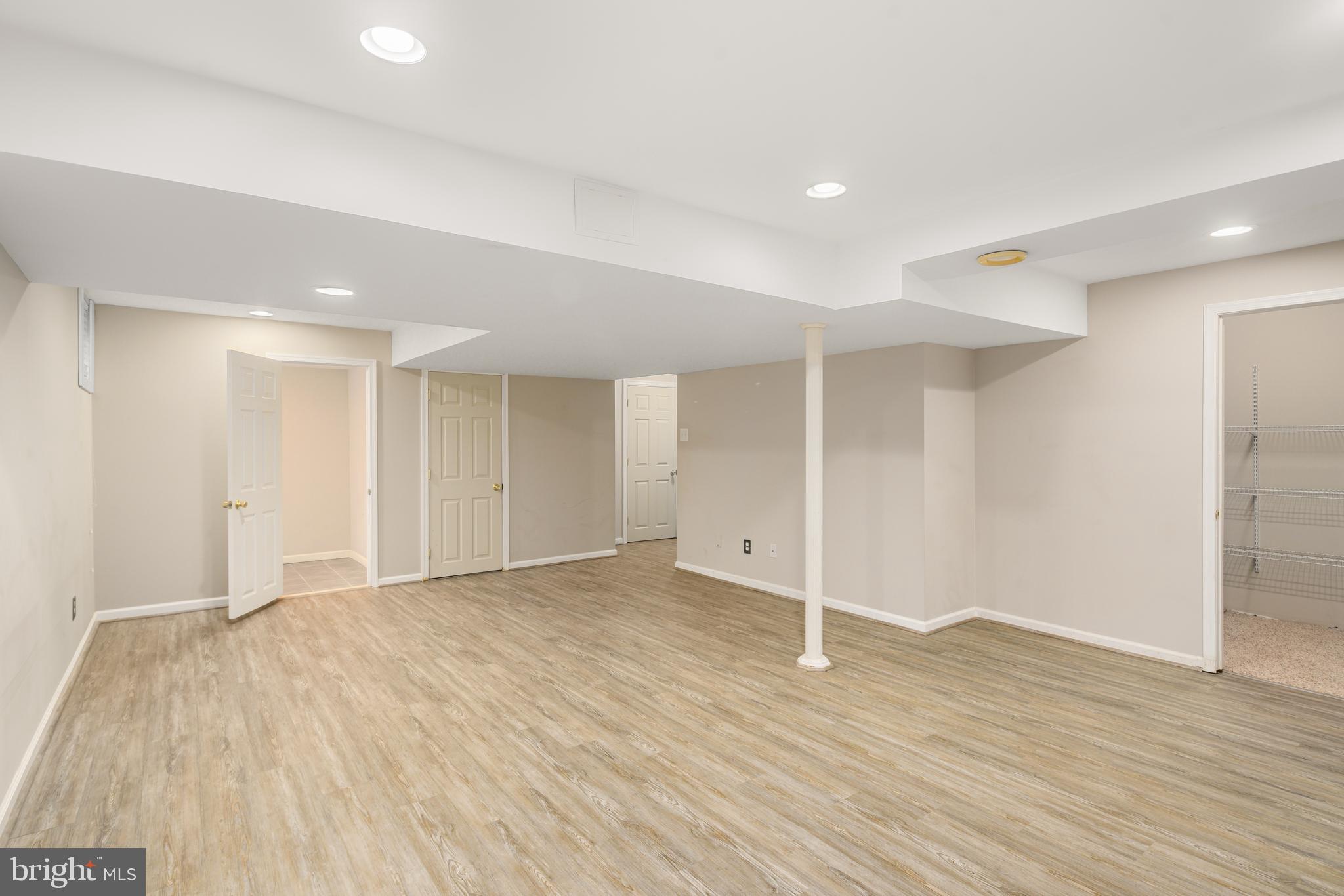 BRYN MAWR - Residential