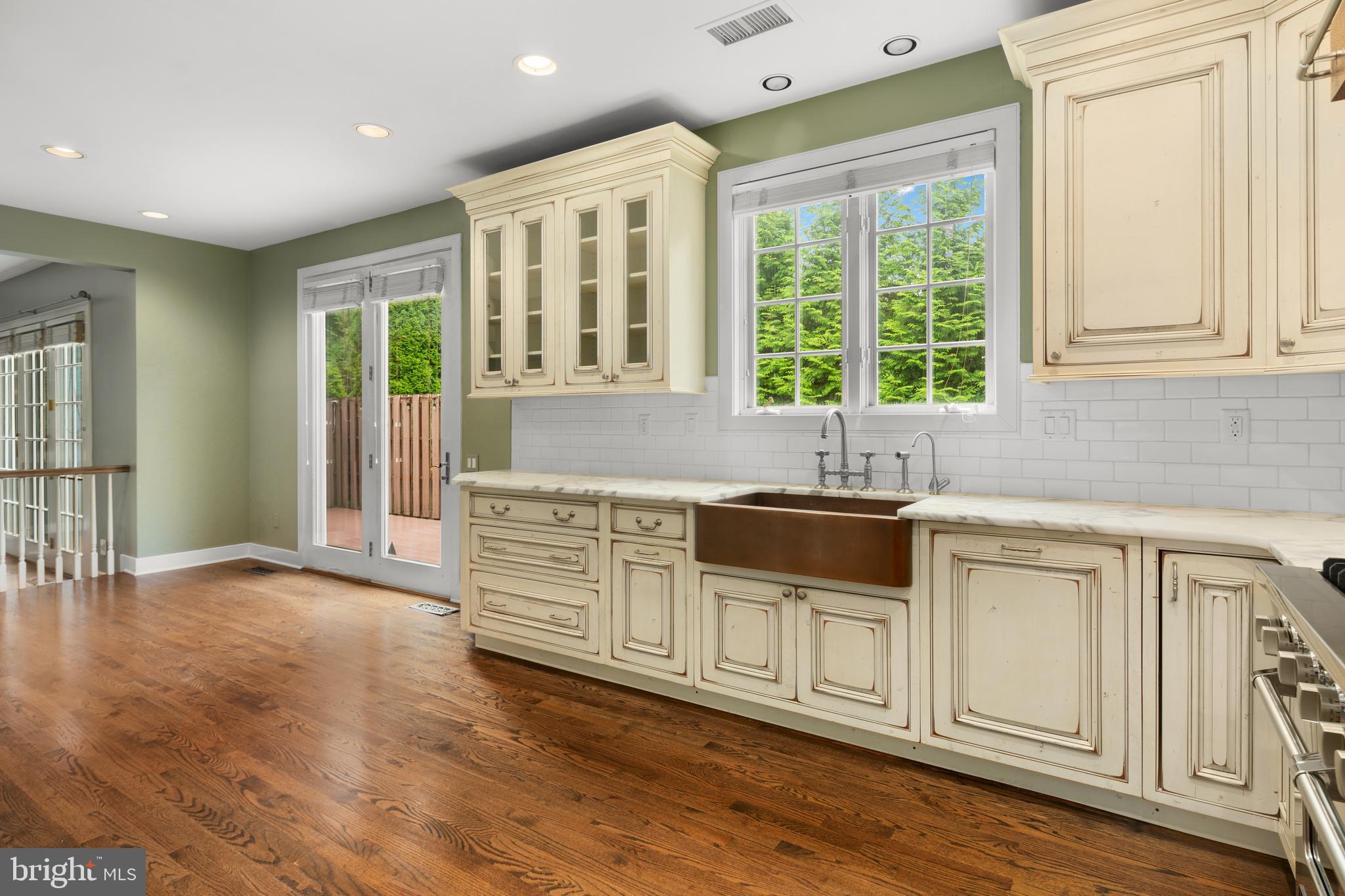 BRYN MAWR - Residential