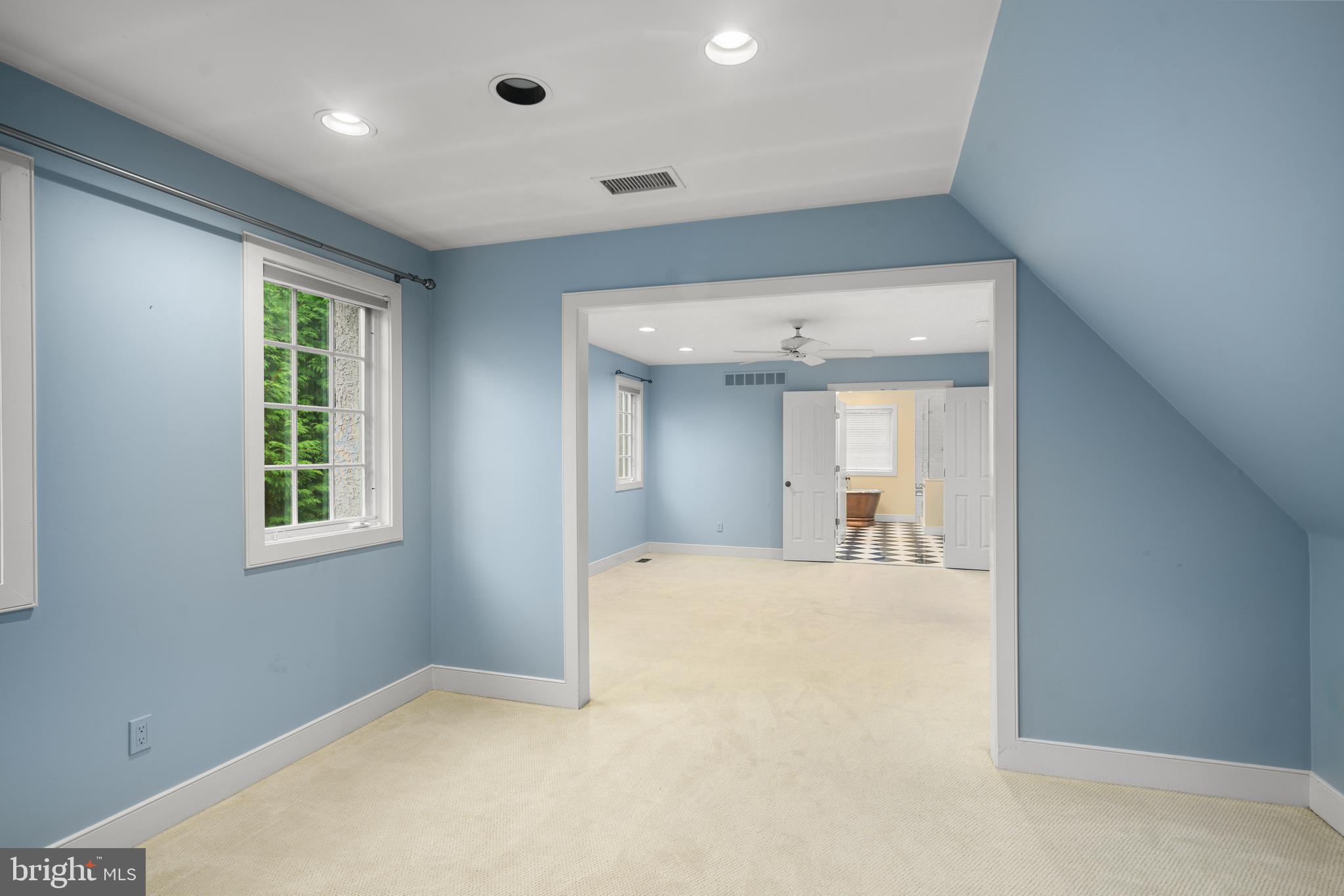 BRYN MAWR - Residential