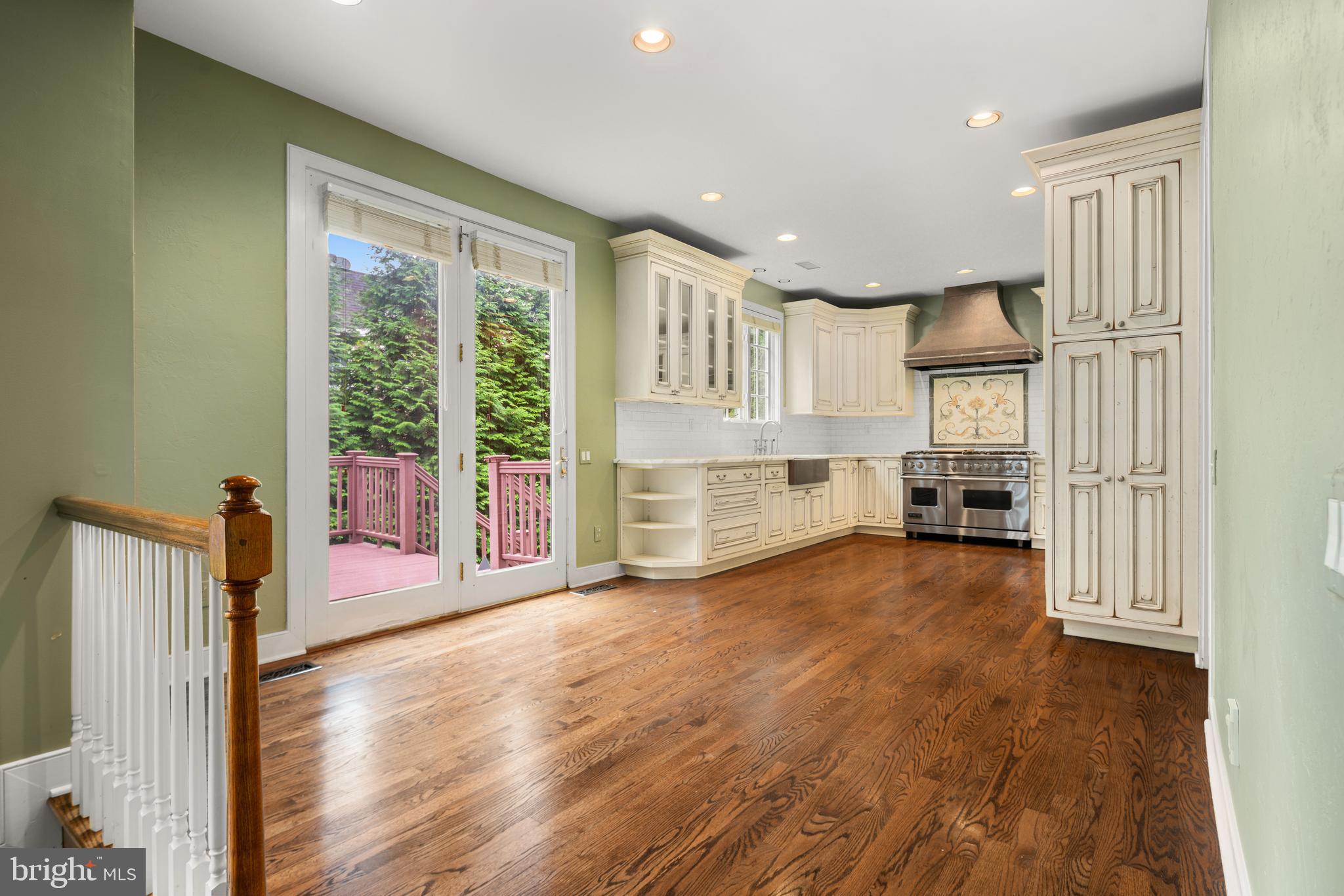 BRYN MAWR - Residential