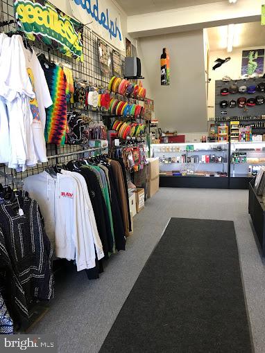 918 WHITE HORSE PIKE