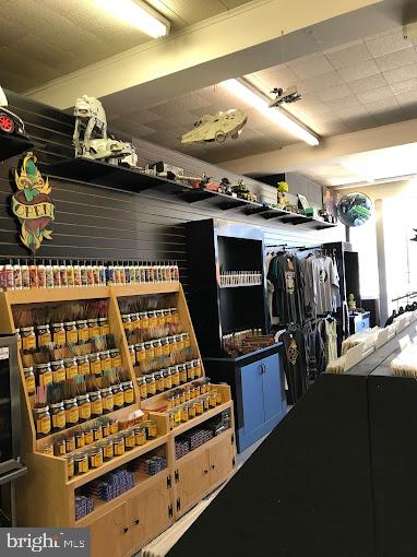 918 WHITE HORSE PIKE