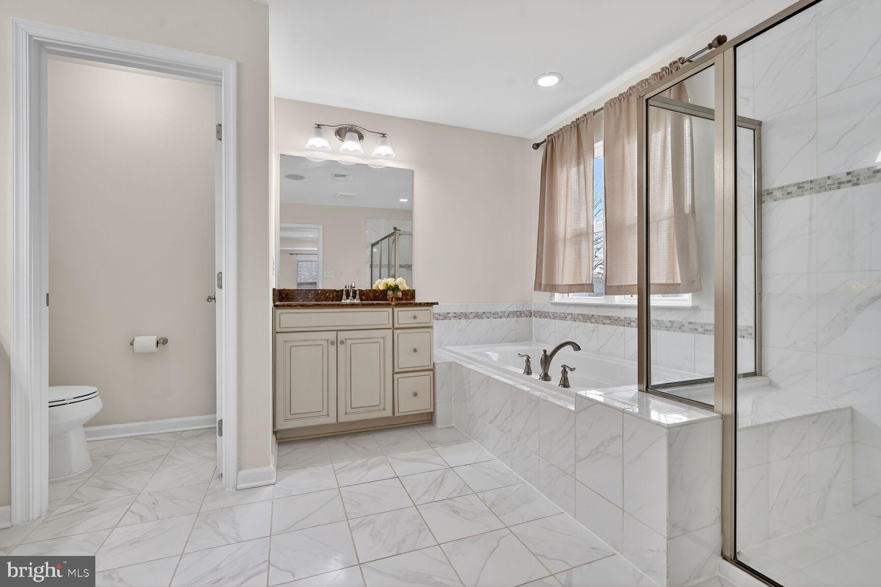 BENTLEY PARK - Residential