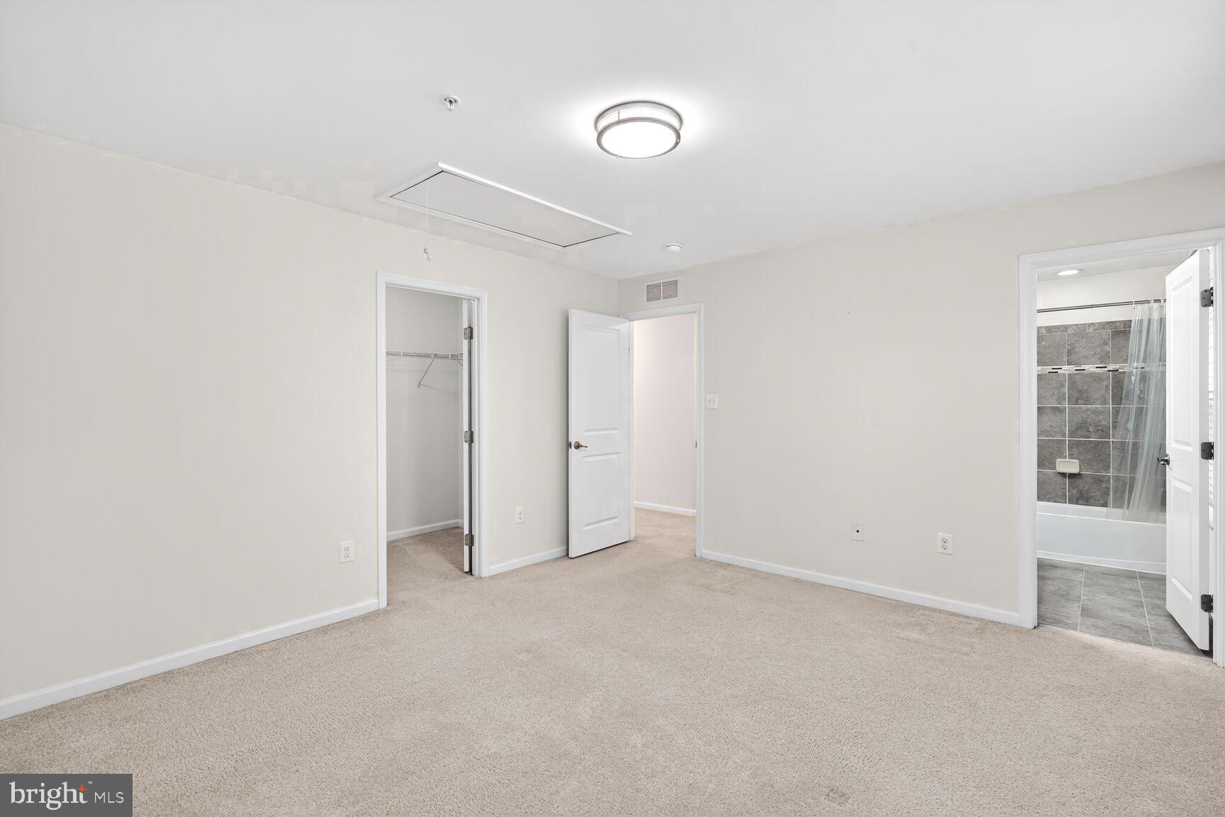 BENTLEY PARK - Residential