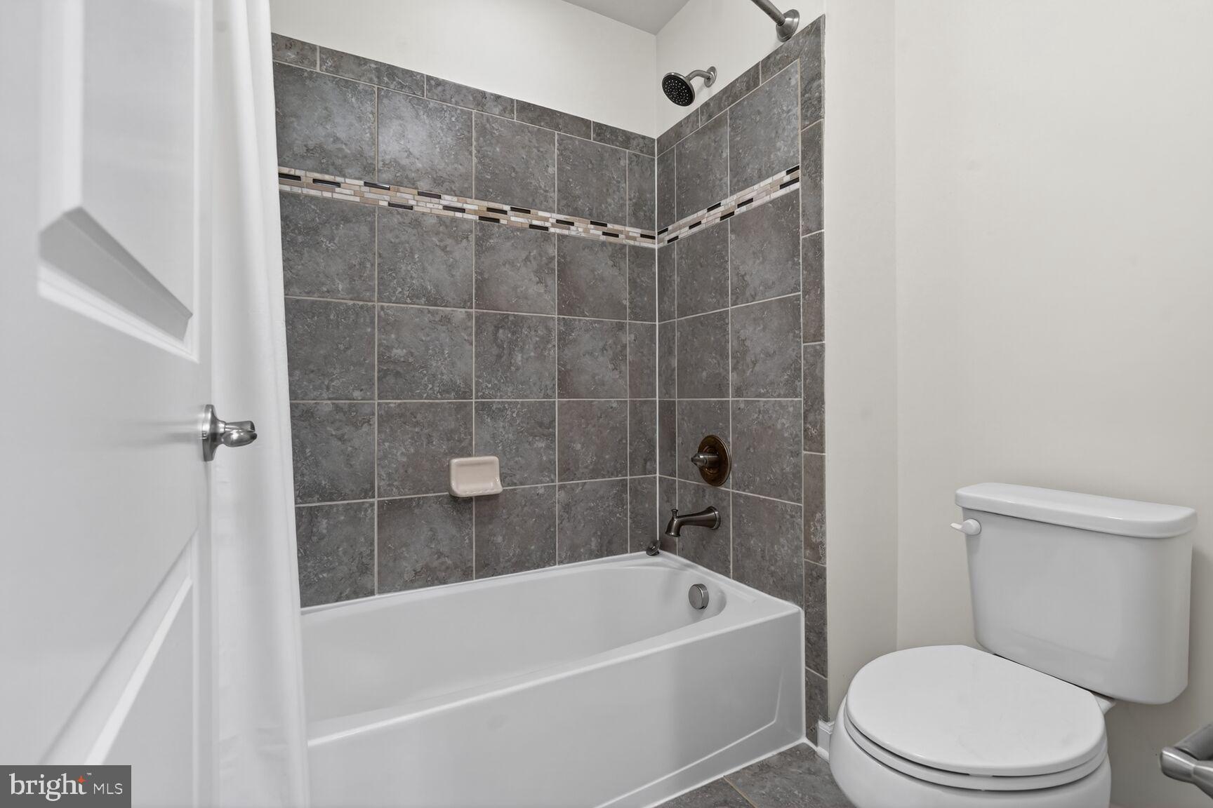 BENTLEY PARK - Residential