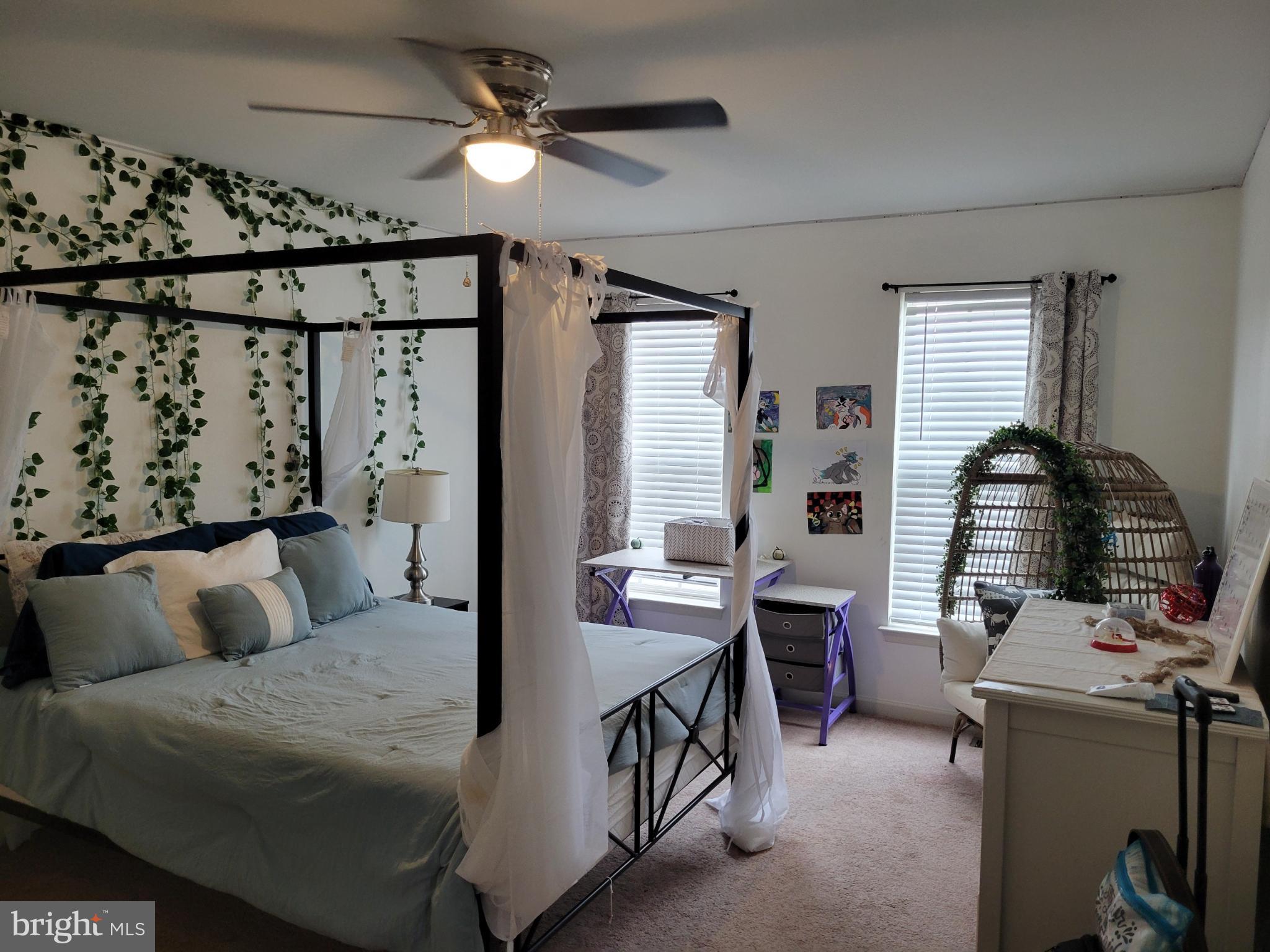 TOWNSEND VILLAGE - Residential