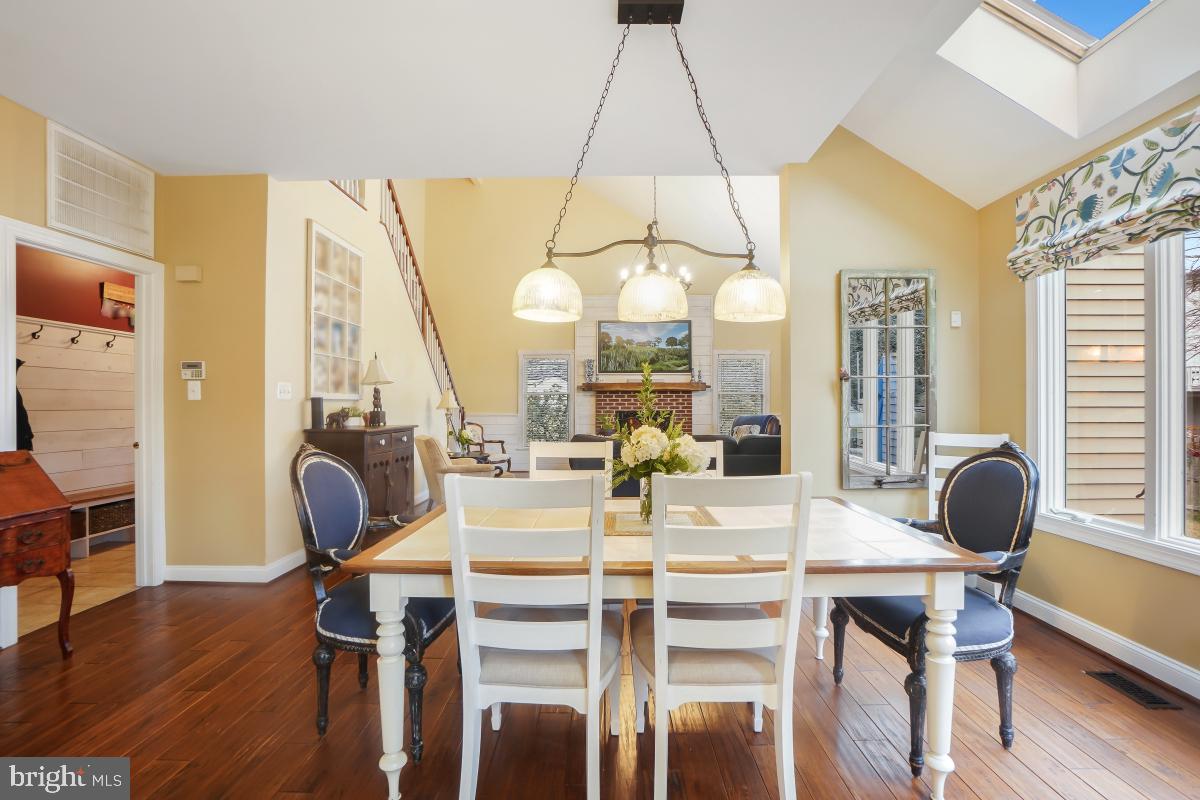 BROOKE MANOR - Residential