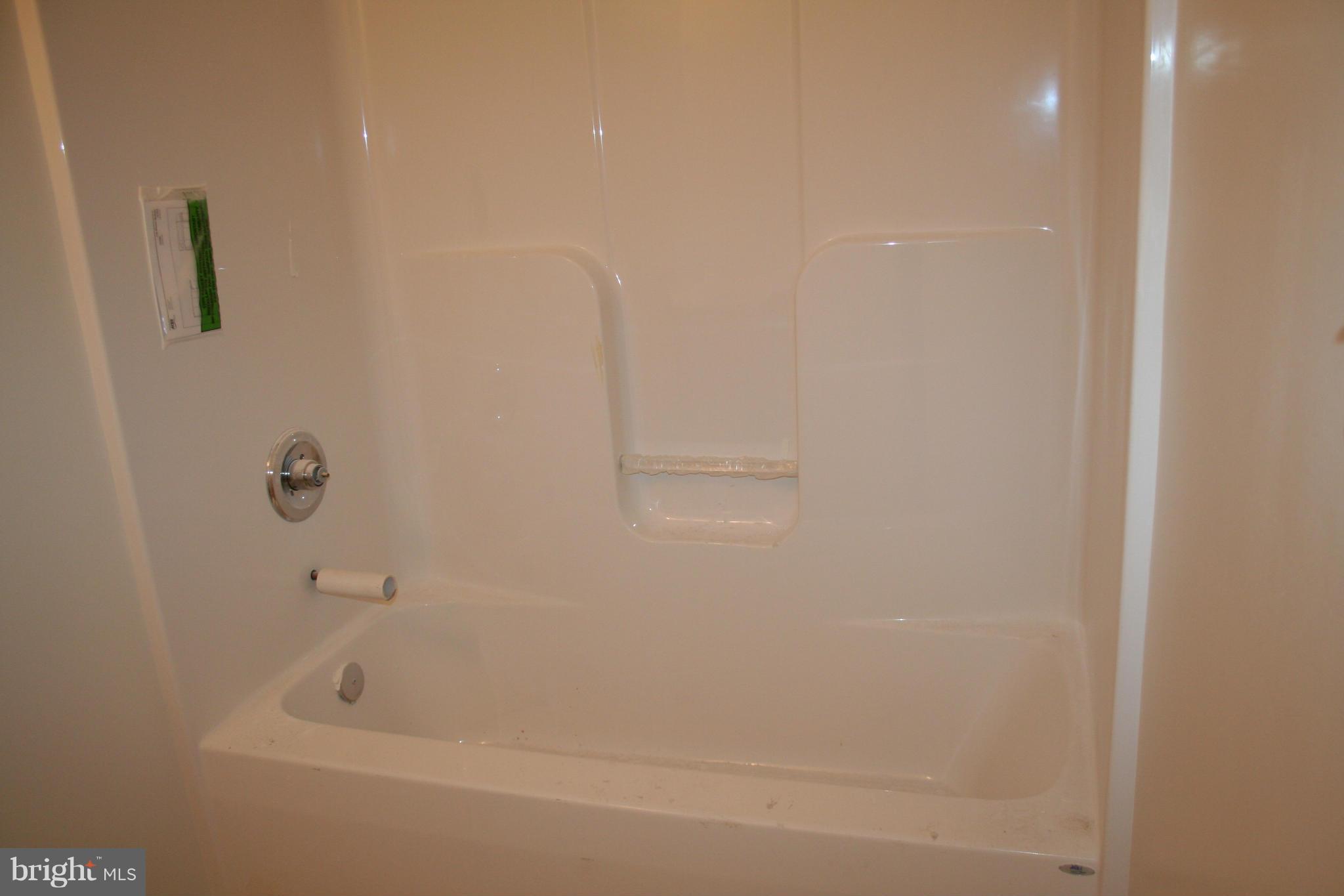 DANIELLE'S PLACE - Residential