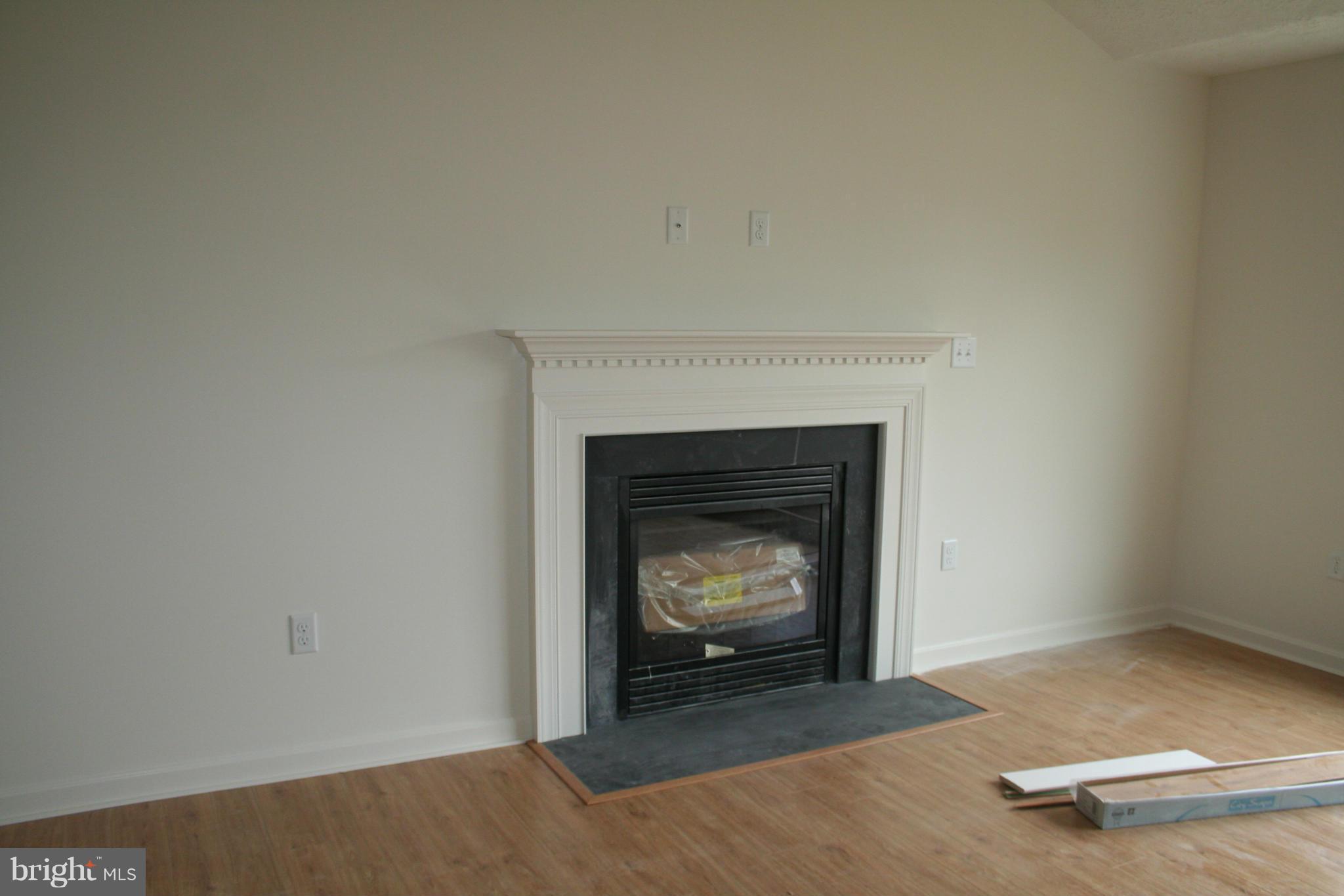 DANIELLE'S PLACE - Residential