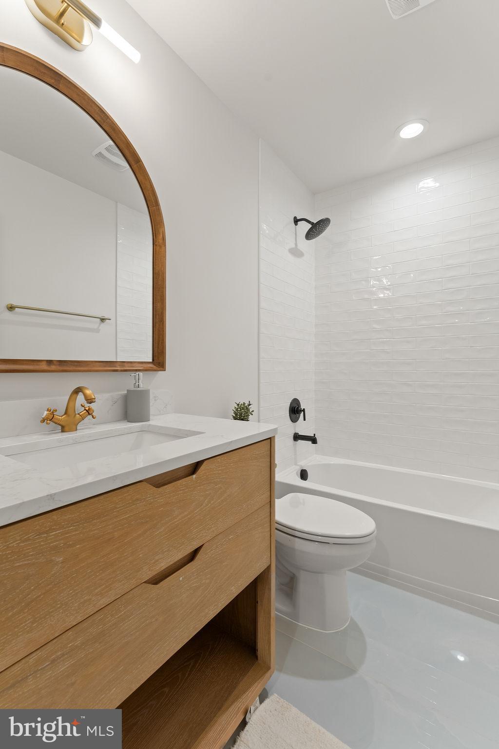 JERDONE ISLAND - Residential