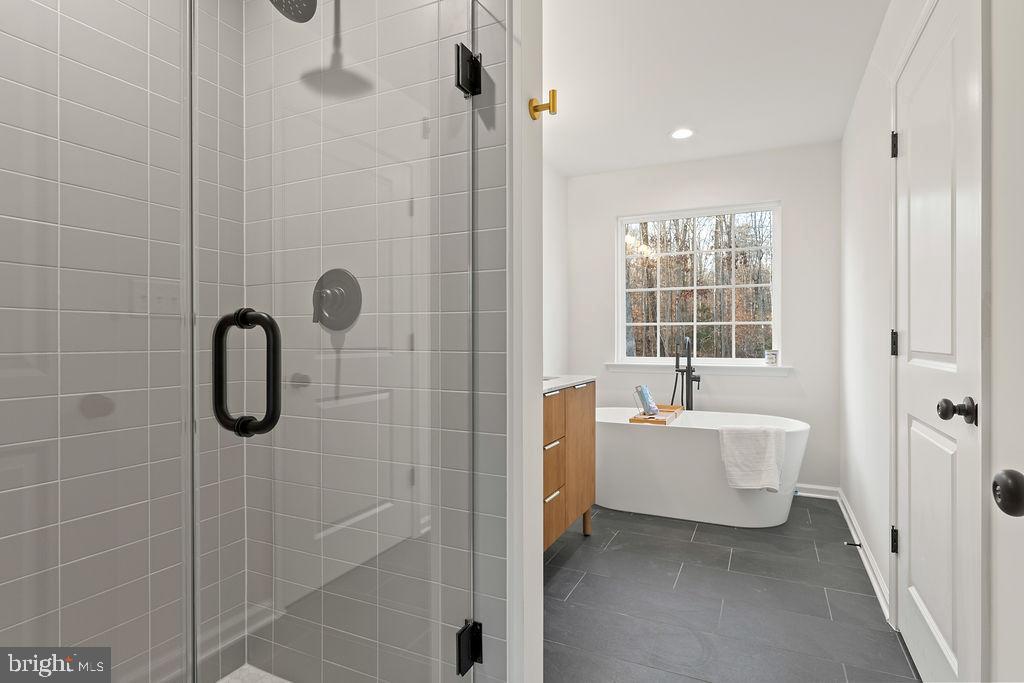 JERDONE ISLAND - Residential