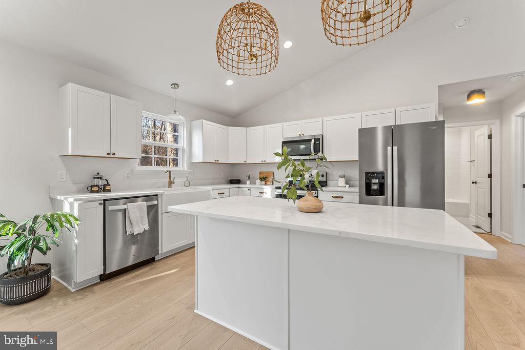 JERDONE ISLAND - Residential