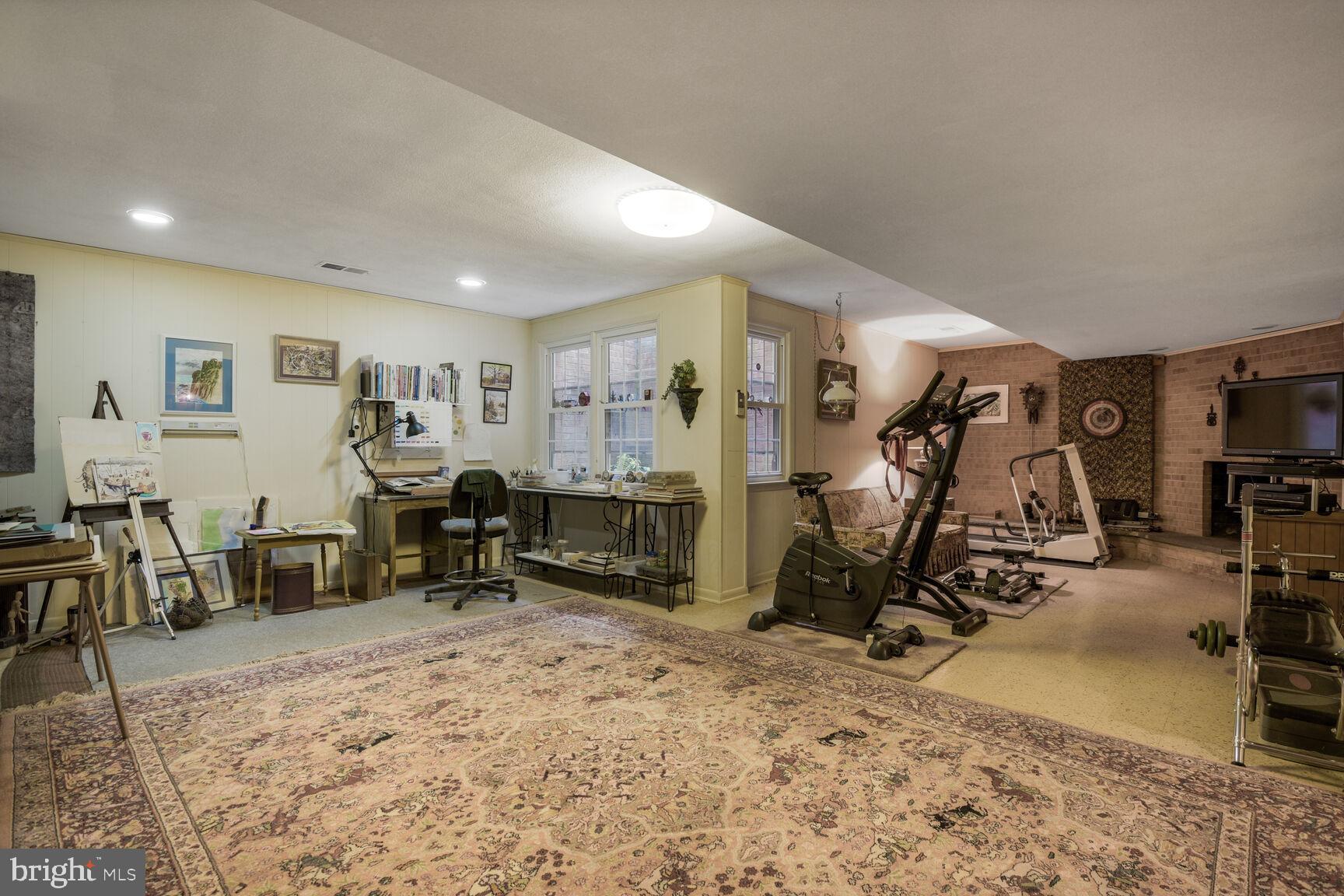 MCAULEY PARK - Residential