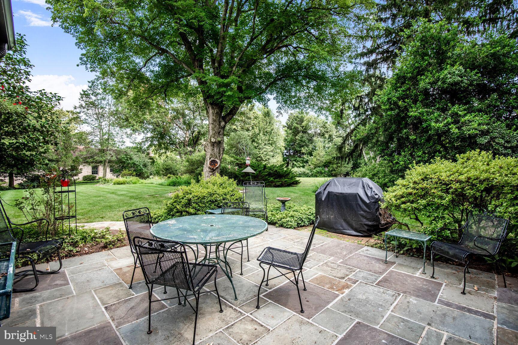 MCAULEY PARK - Residential