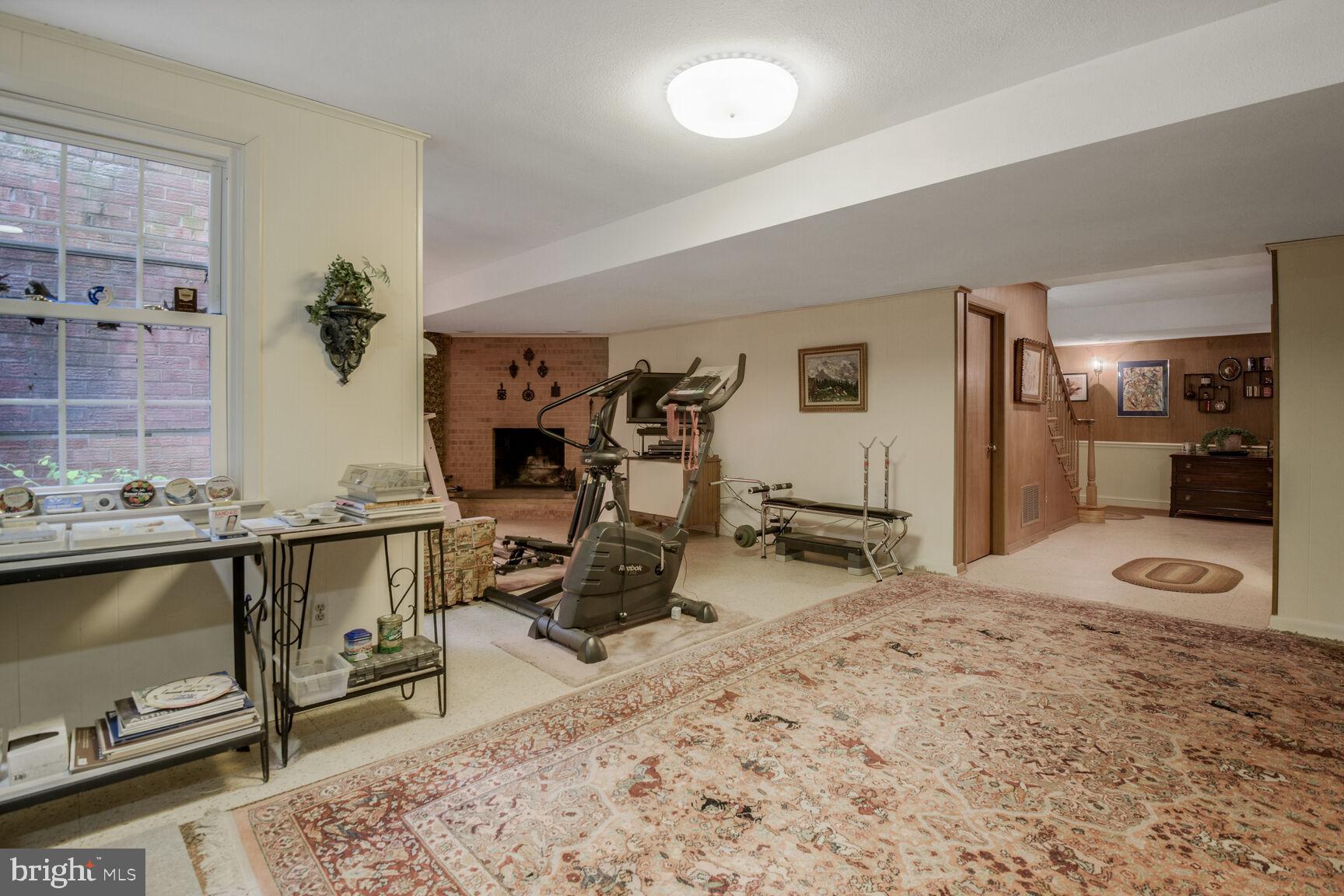 MCAULEY PARK - Residential