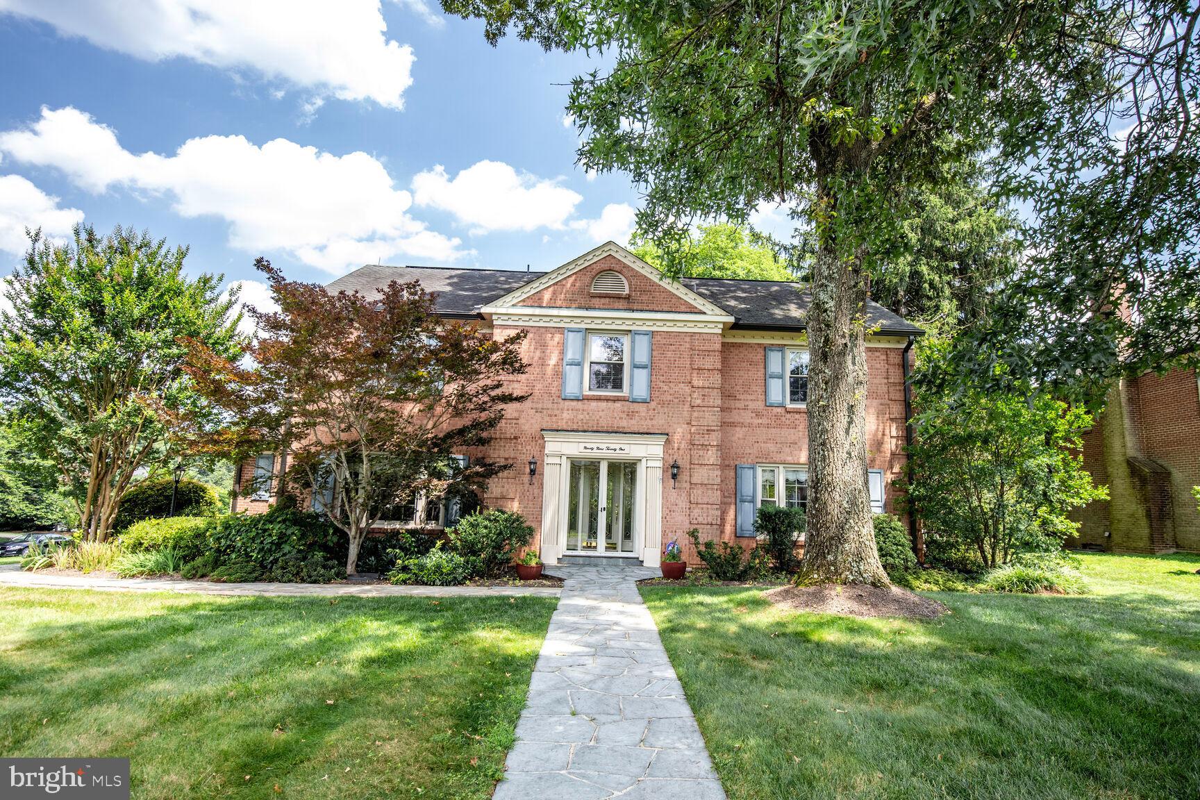 9921 KENTSDALE DRIVE