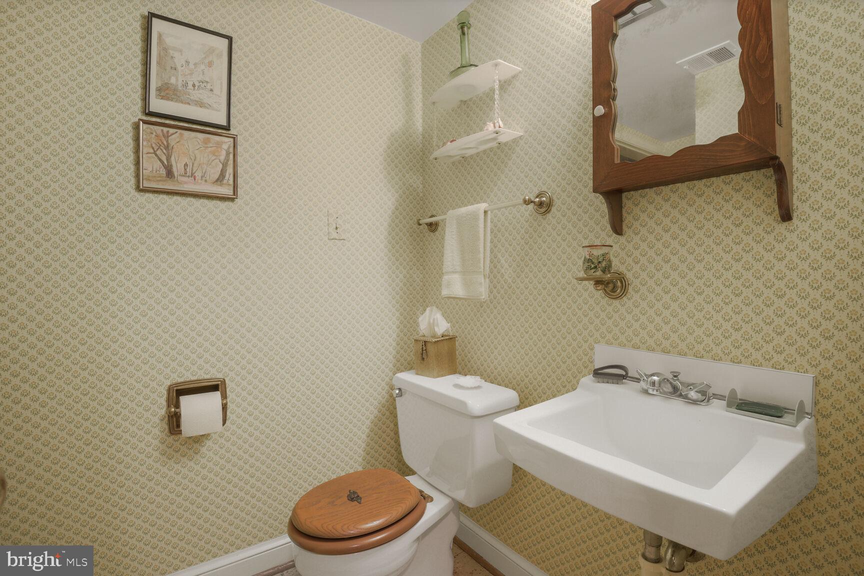 MCAULEY PARK - Residential