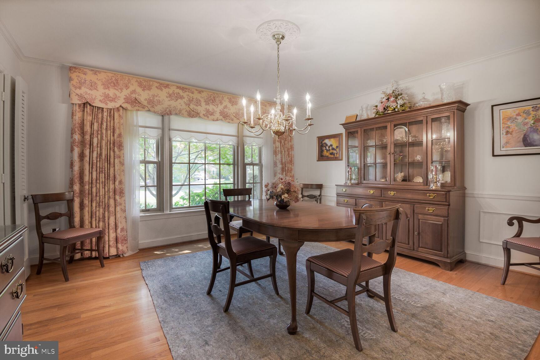 MCAULEY PARK - Residential