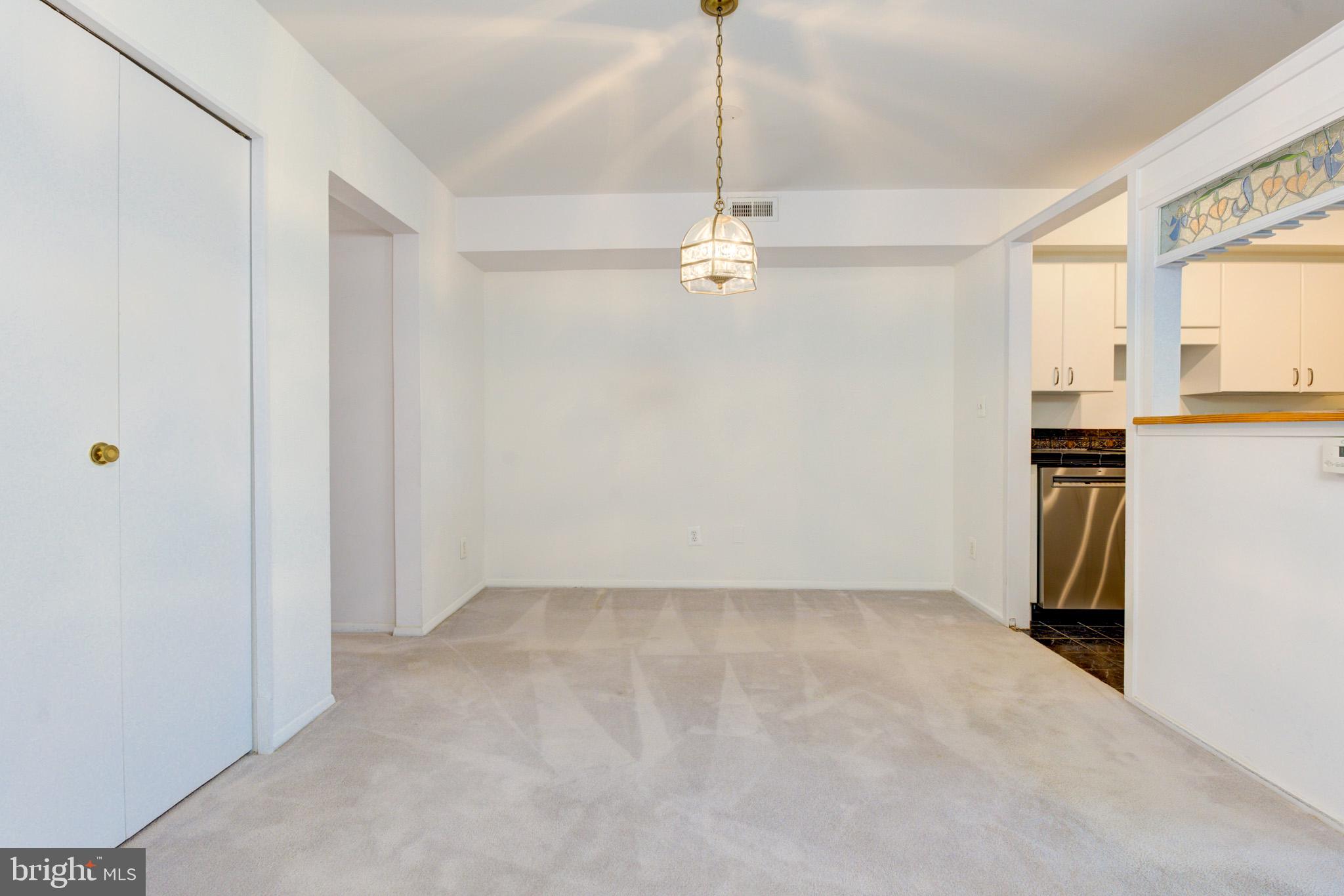 SPRING LAKE GARDEN CONDOMINIUM - Residential