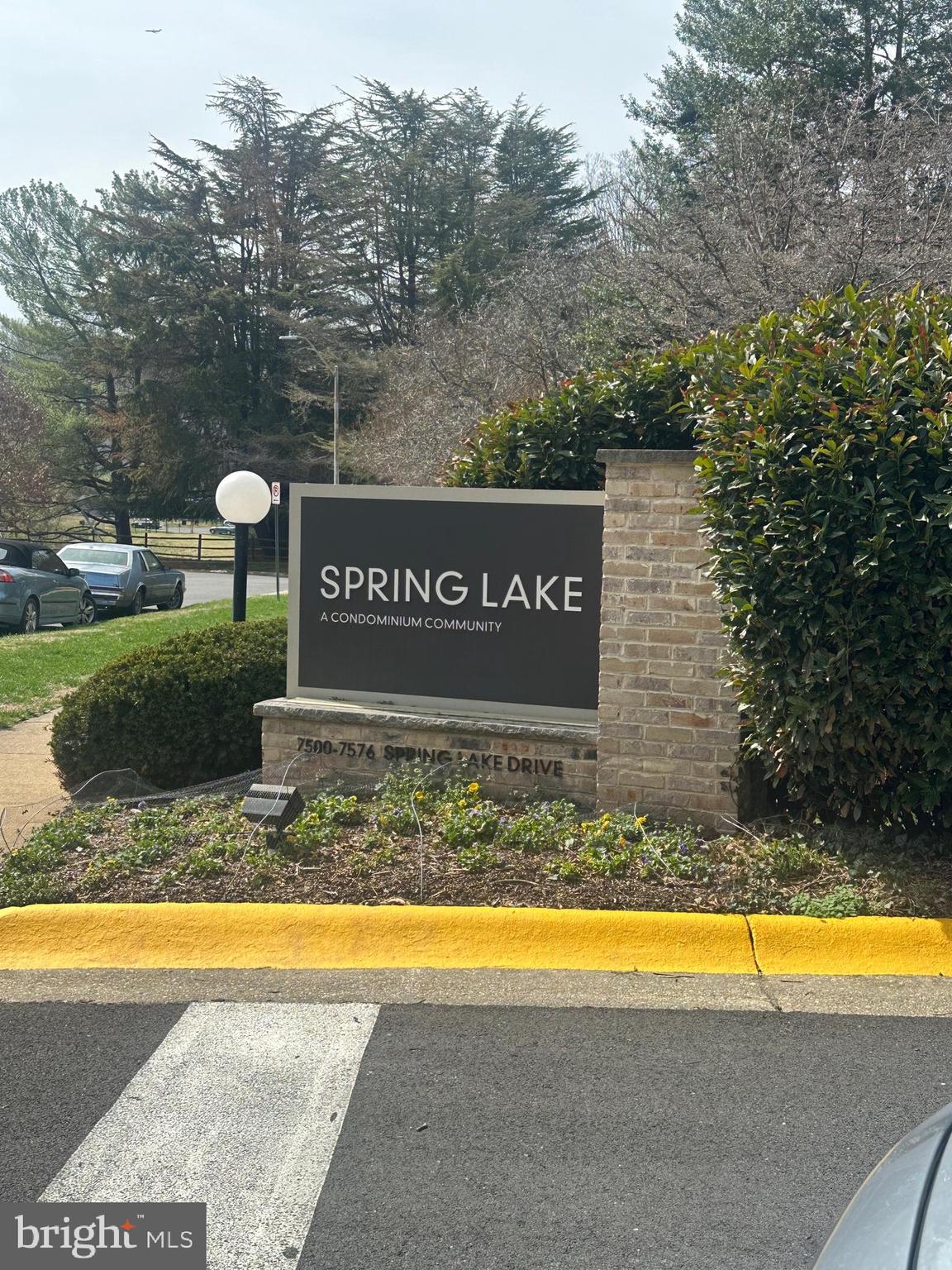 SPRING LAKE GARDEN CONDOMINIUM - Residential
