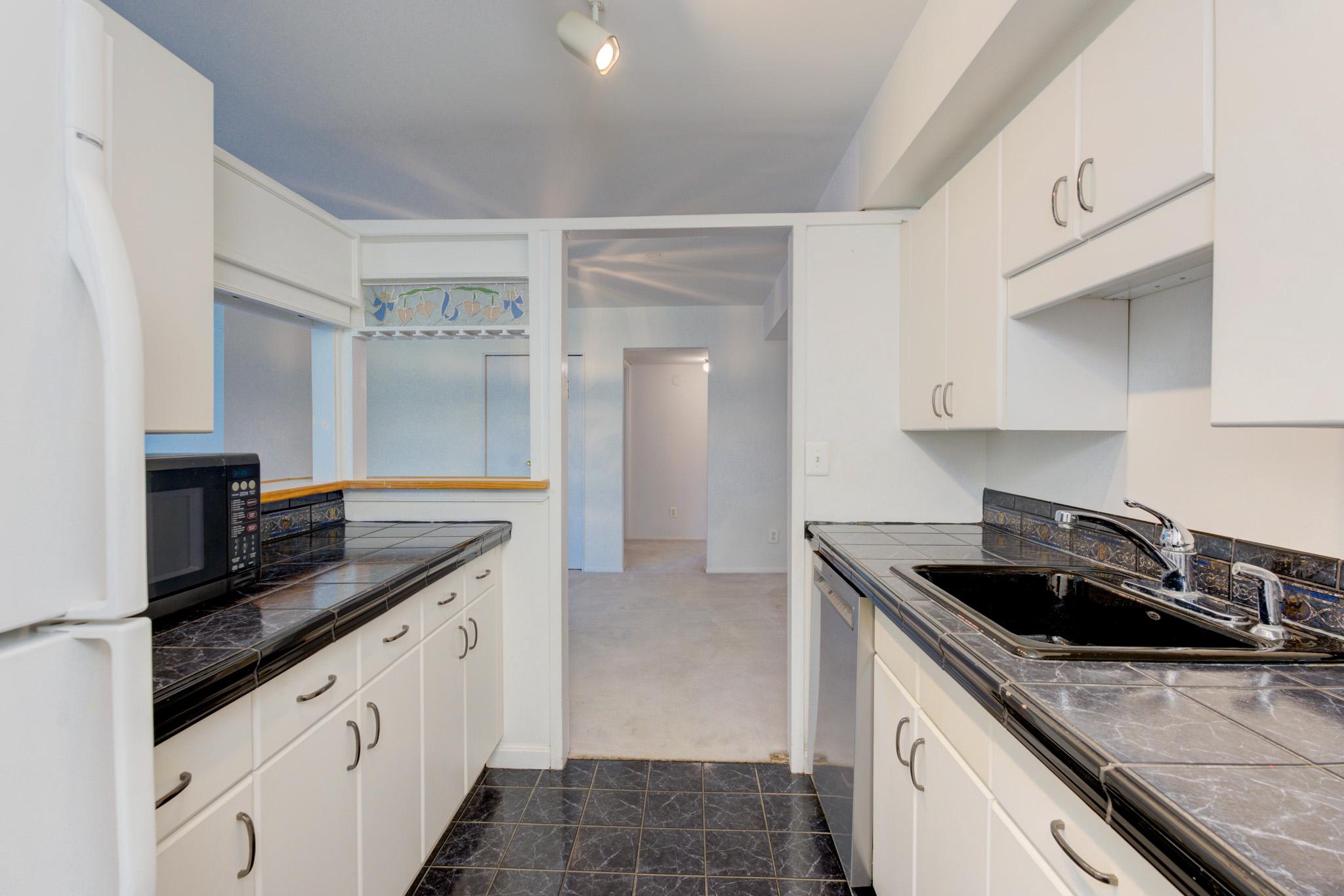 SPRING LAKE GARDEN CONDOMINIUM - Residential