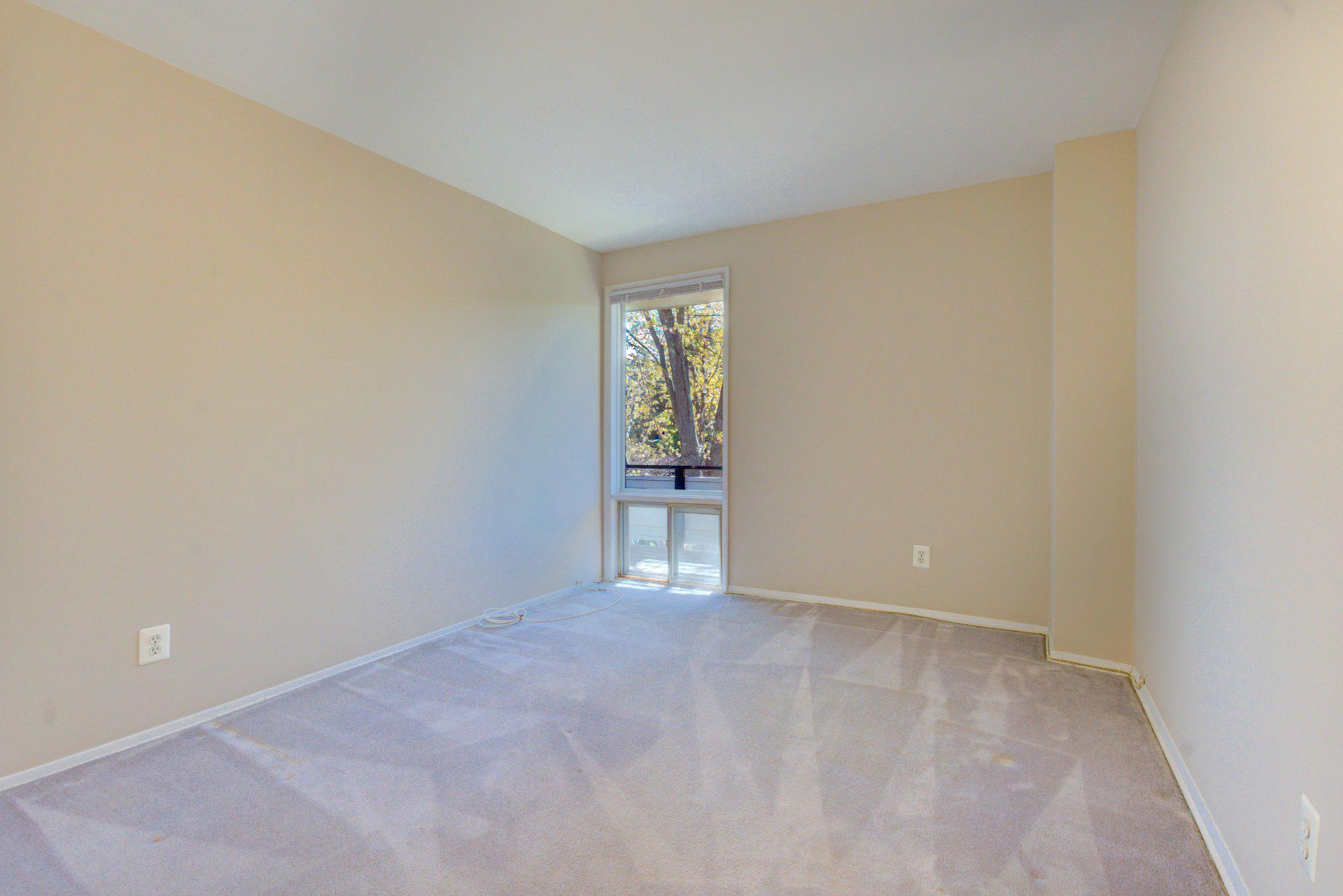 SPRING LAKE GARDEN CONDOMINIUM - Residential