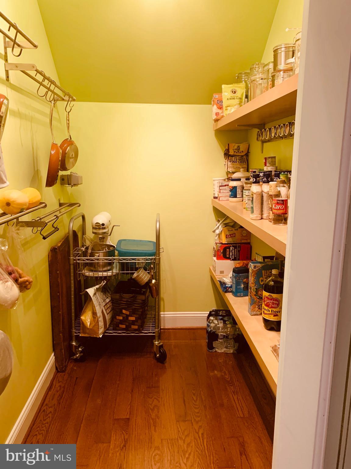 HOLLINGSWORTH - Residential