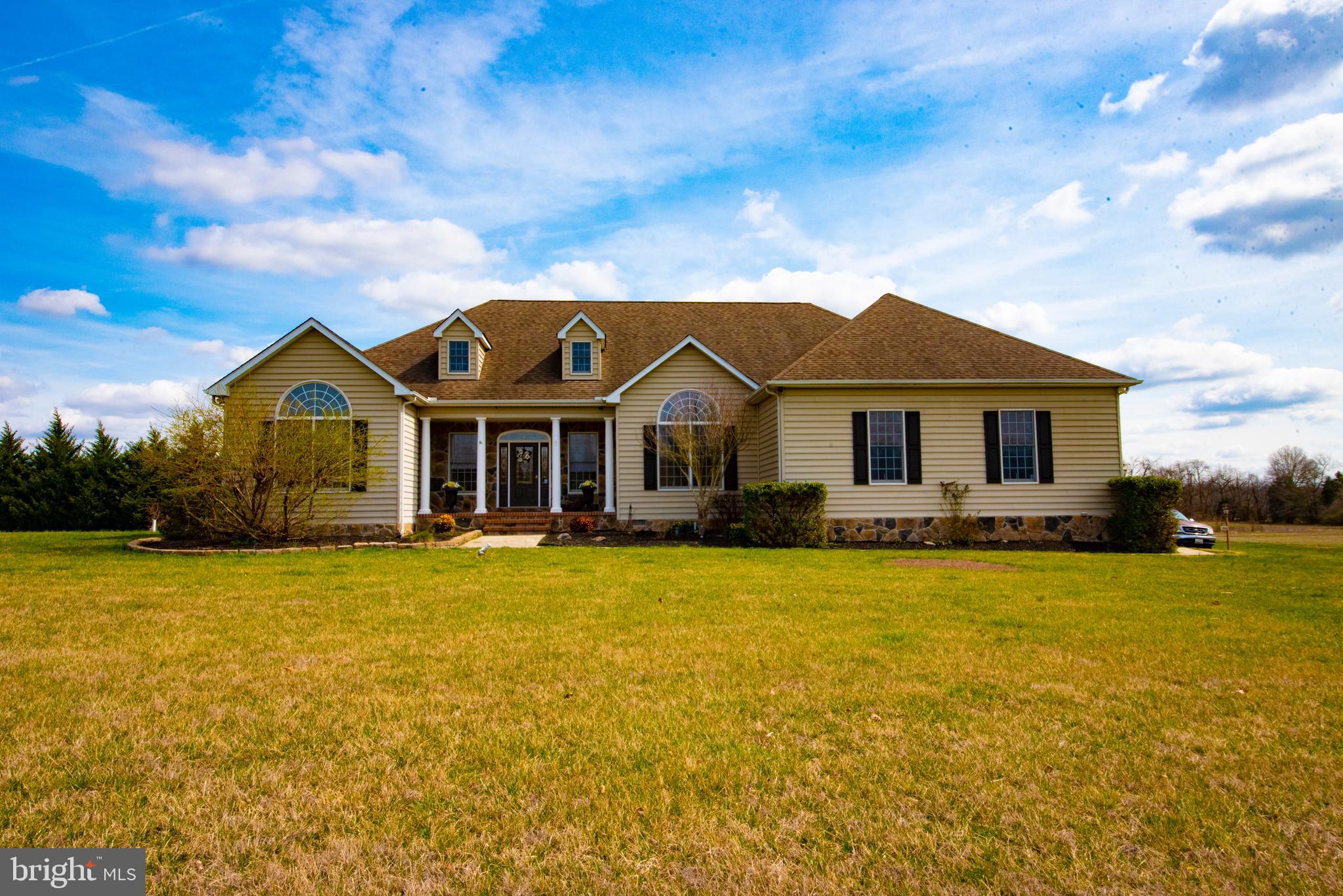 HOLLINGSWORTH - Residential