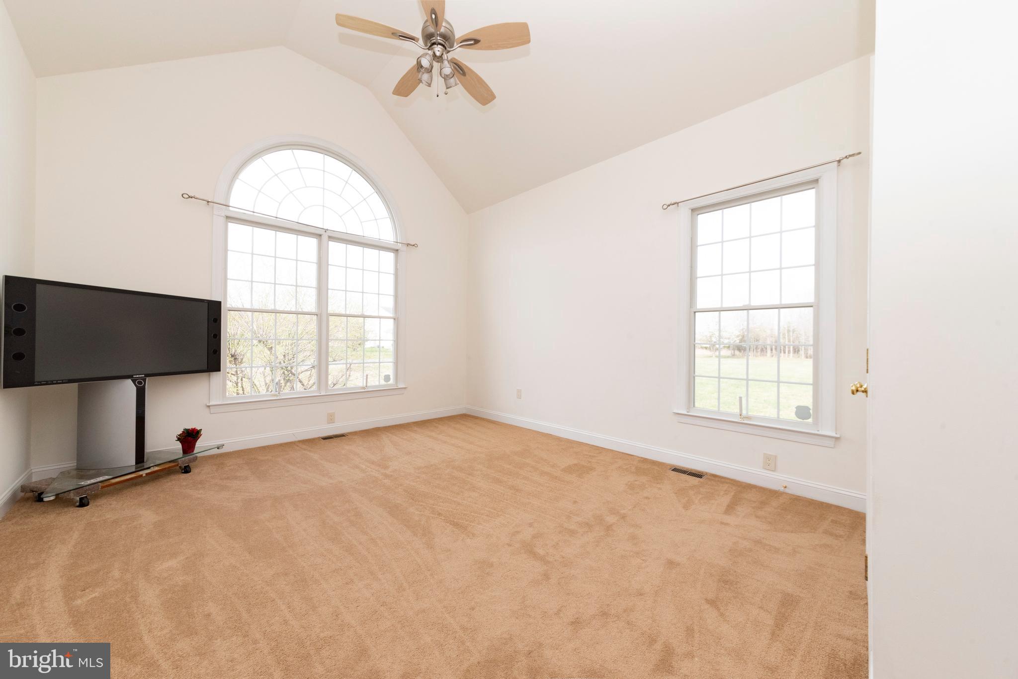 HOLLINGSWORTH - Residential