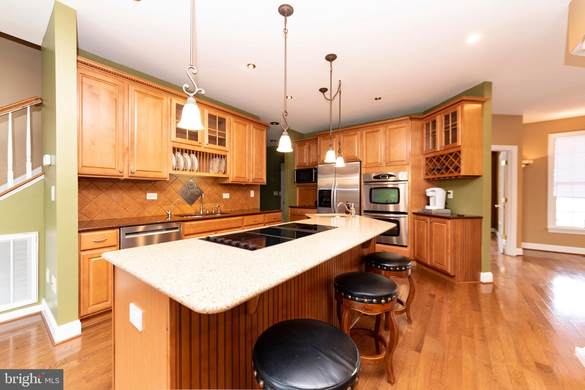 HOLLINGSWORTH - Residential