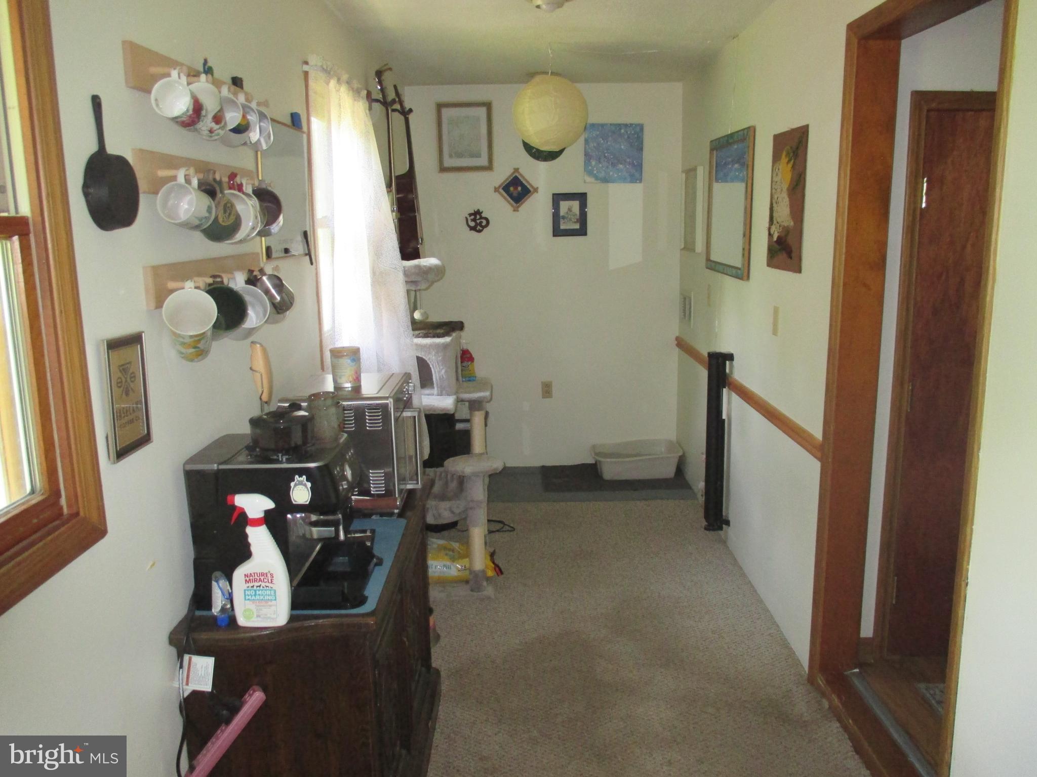 EAST SIDE - Residential