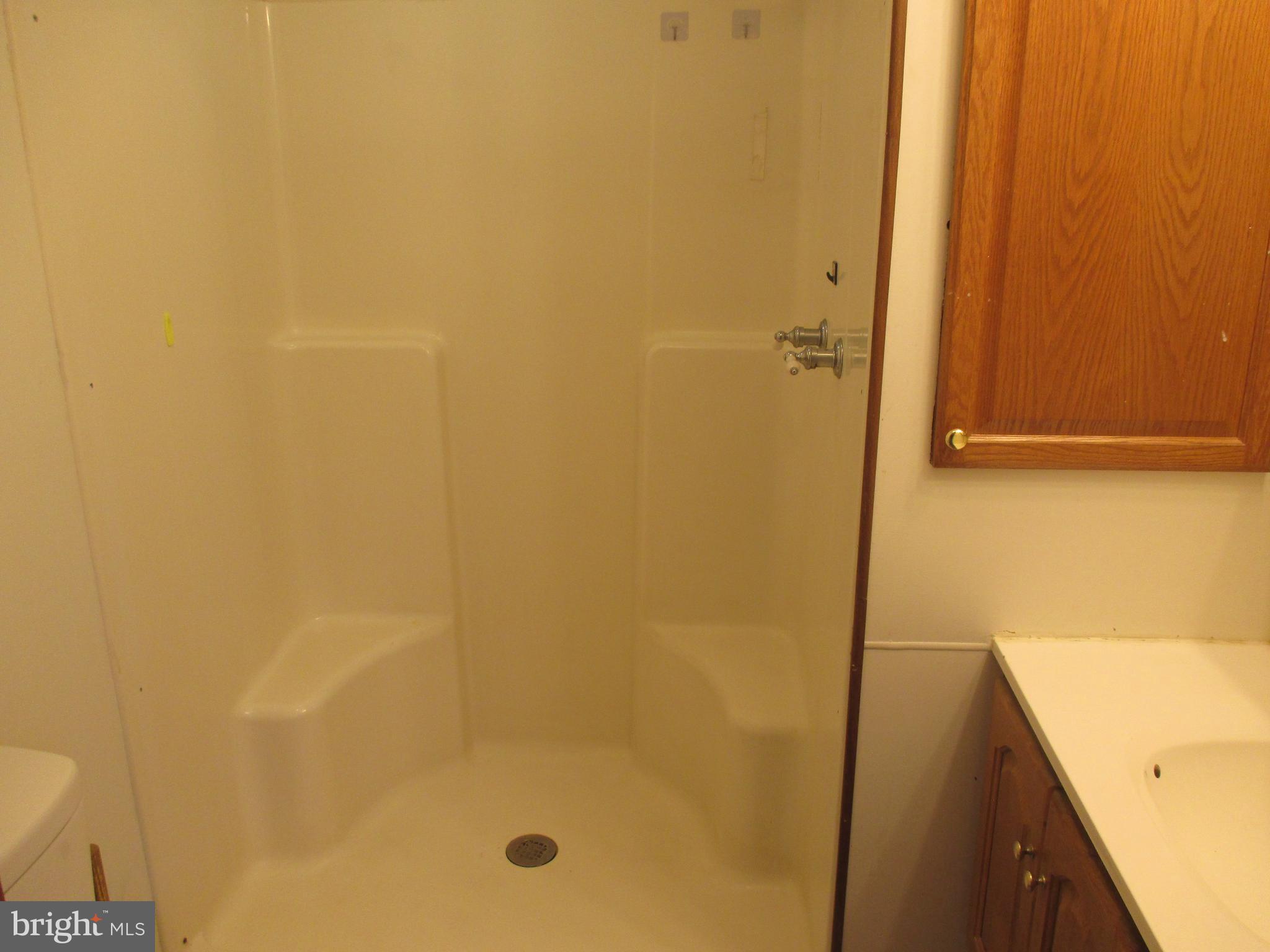 EAST SIDE - Residential