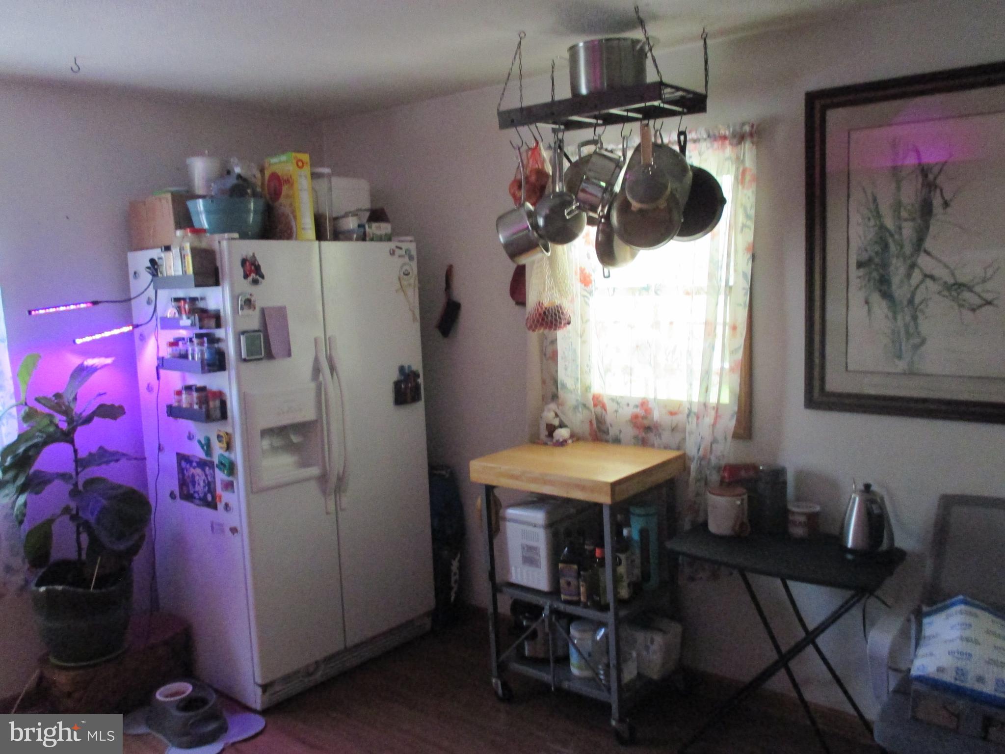 EAST SIDE - Residential