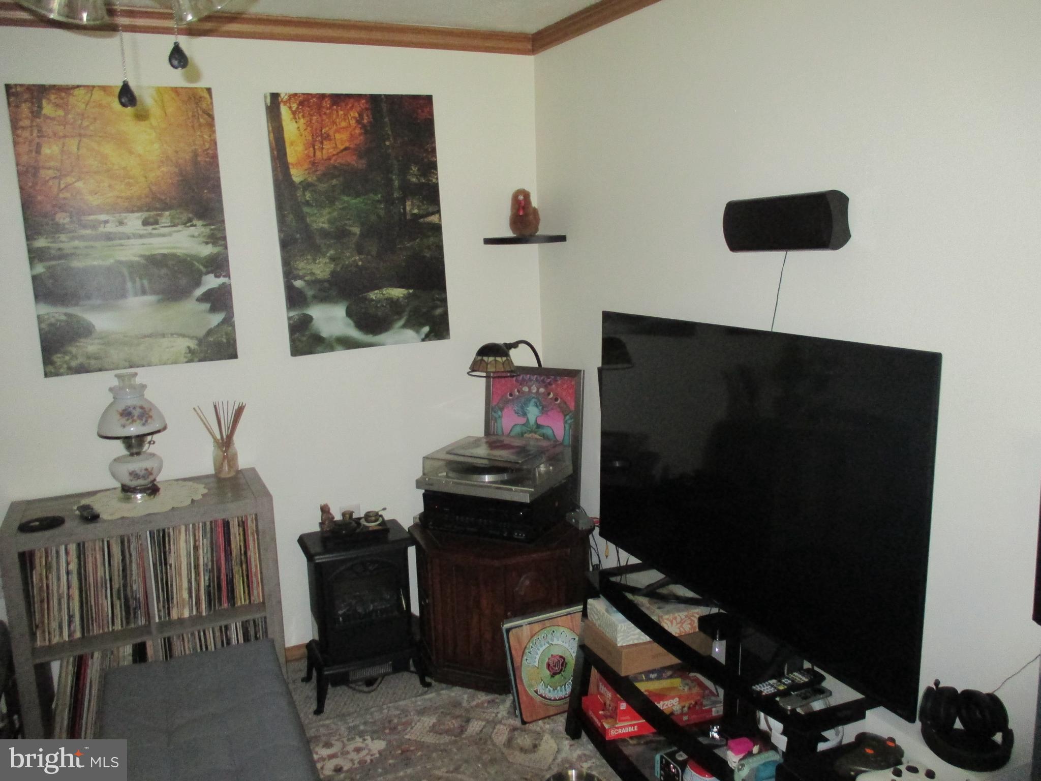 EAST SIDE - Residential