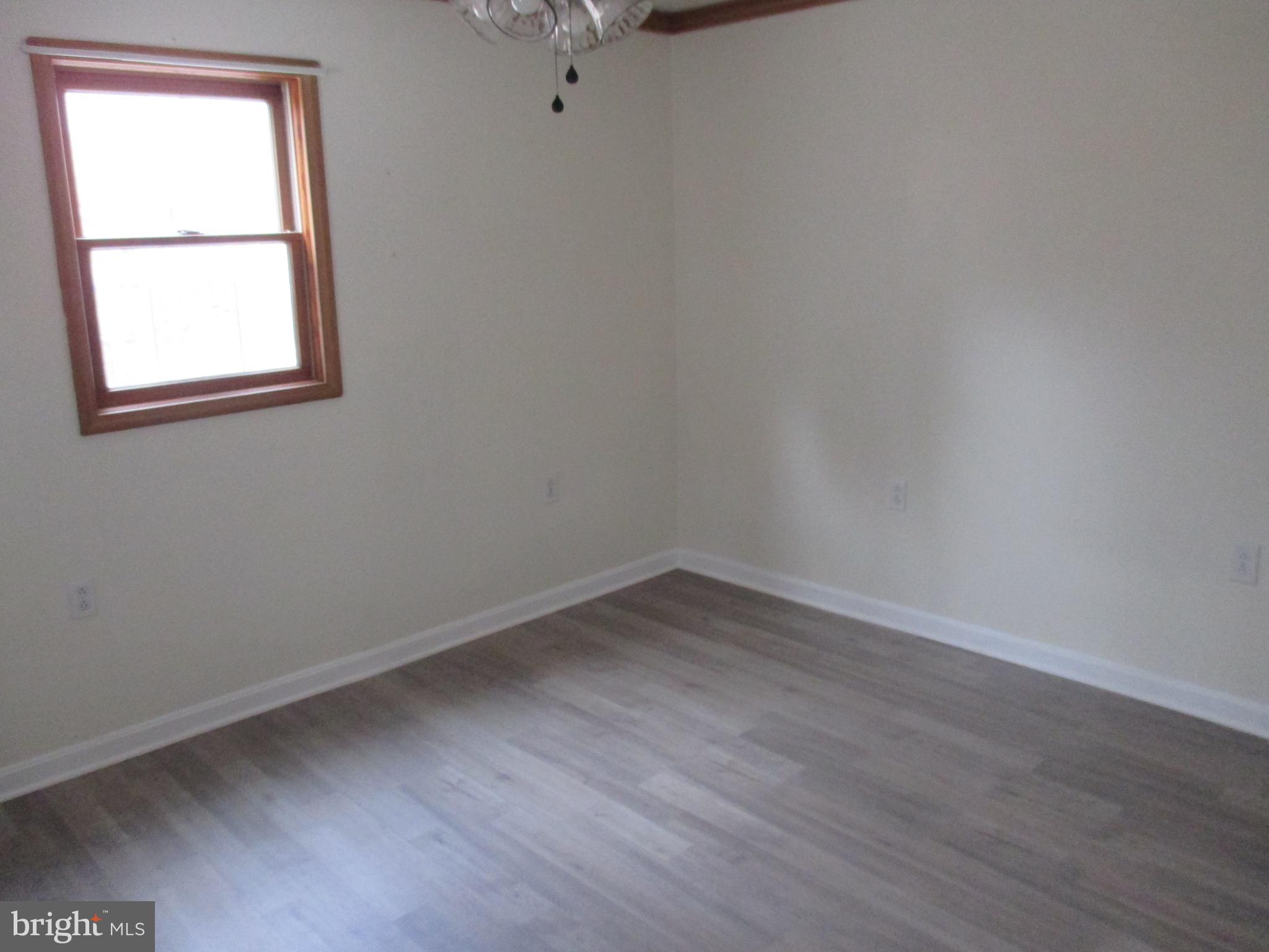 EAST SIDE - Residential