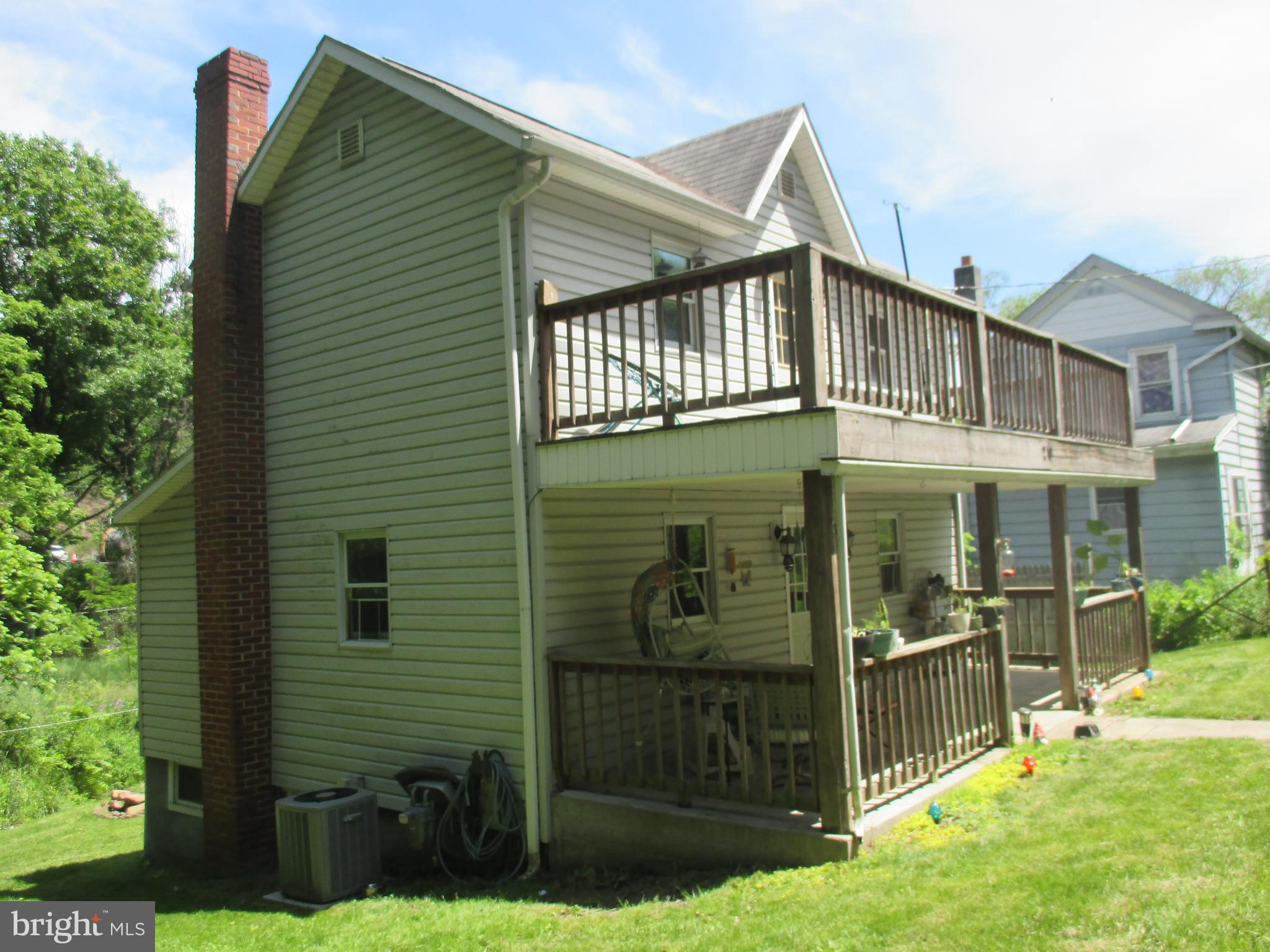 EAST SIDE - Residential