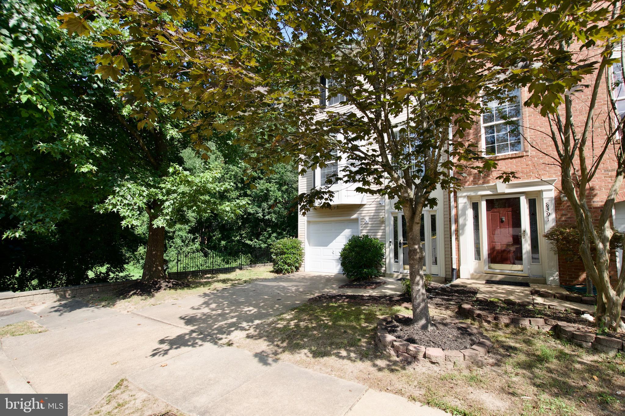 8393 JOVIN CIRCLE