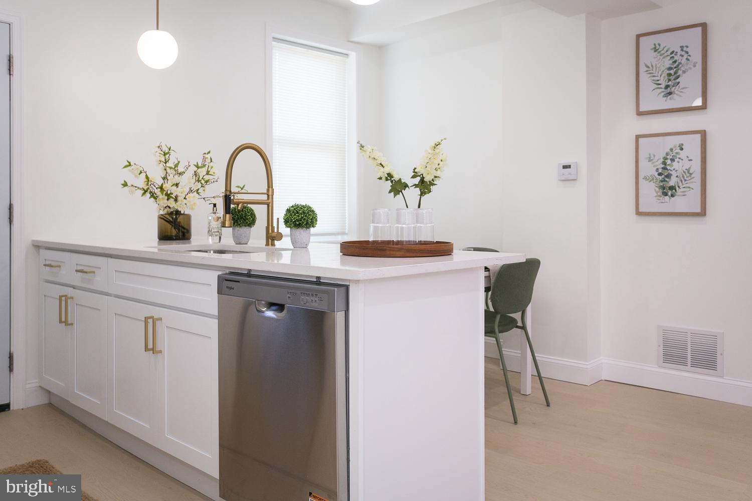 CENTRAL PARK HEIGHTS - Residential