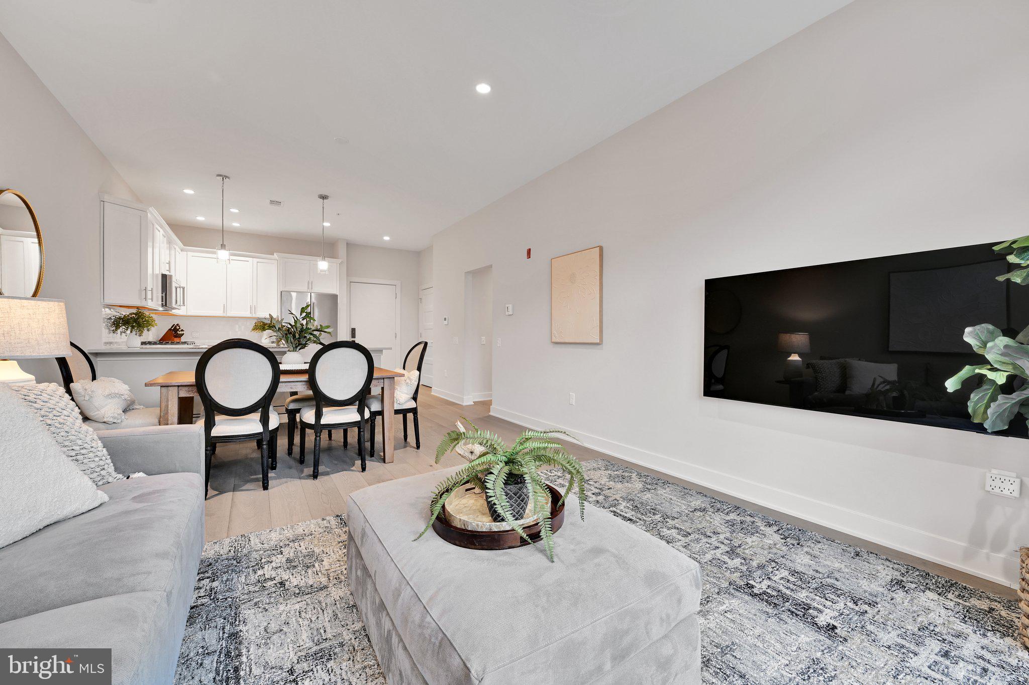 575 SOUTH CONDOS - Residential